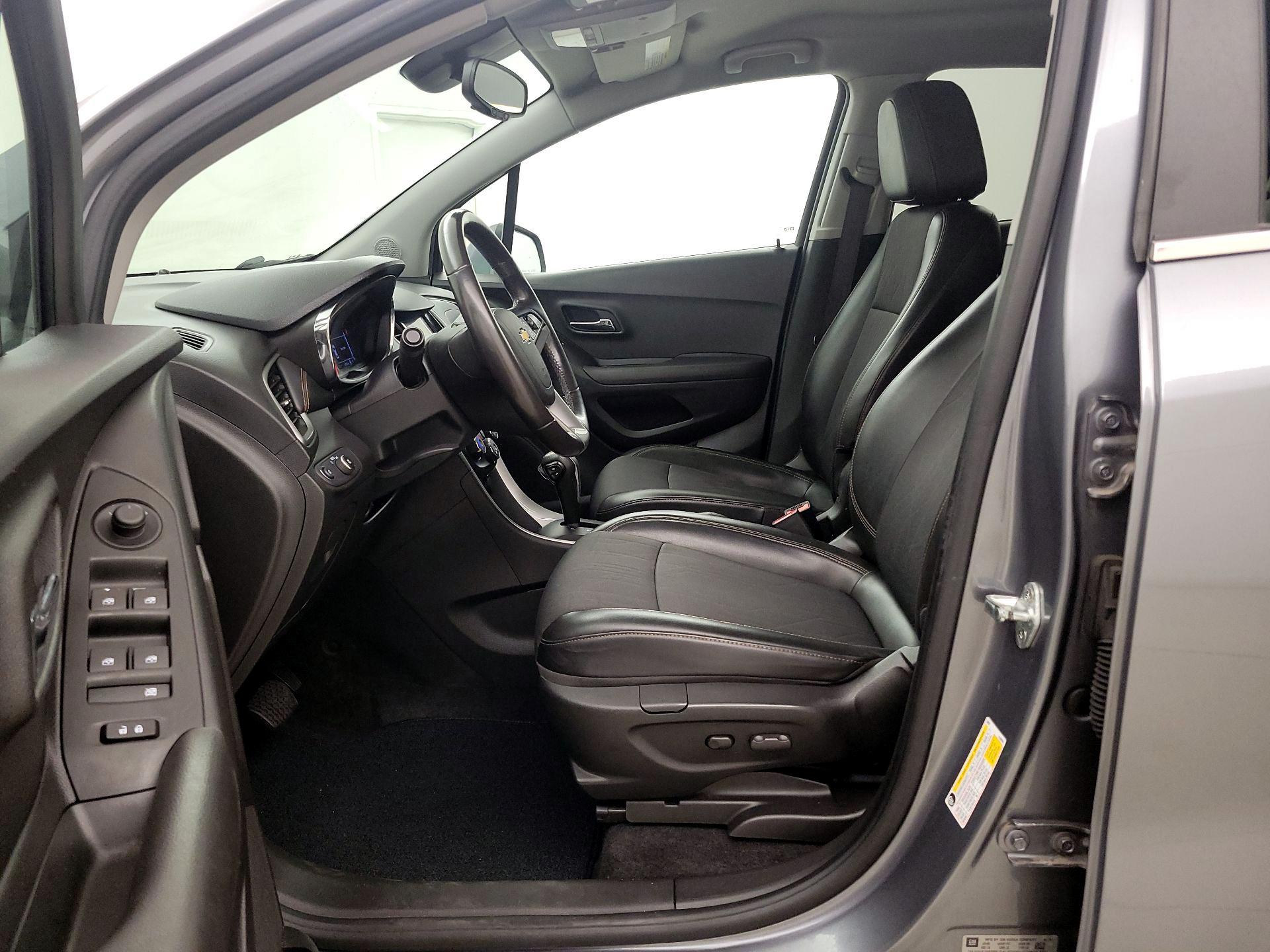 Thumbnail: 2019 Chevrolet Trax - 11