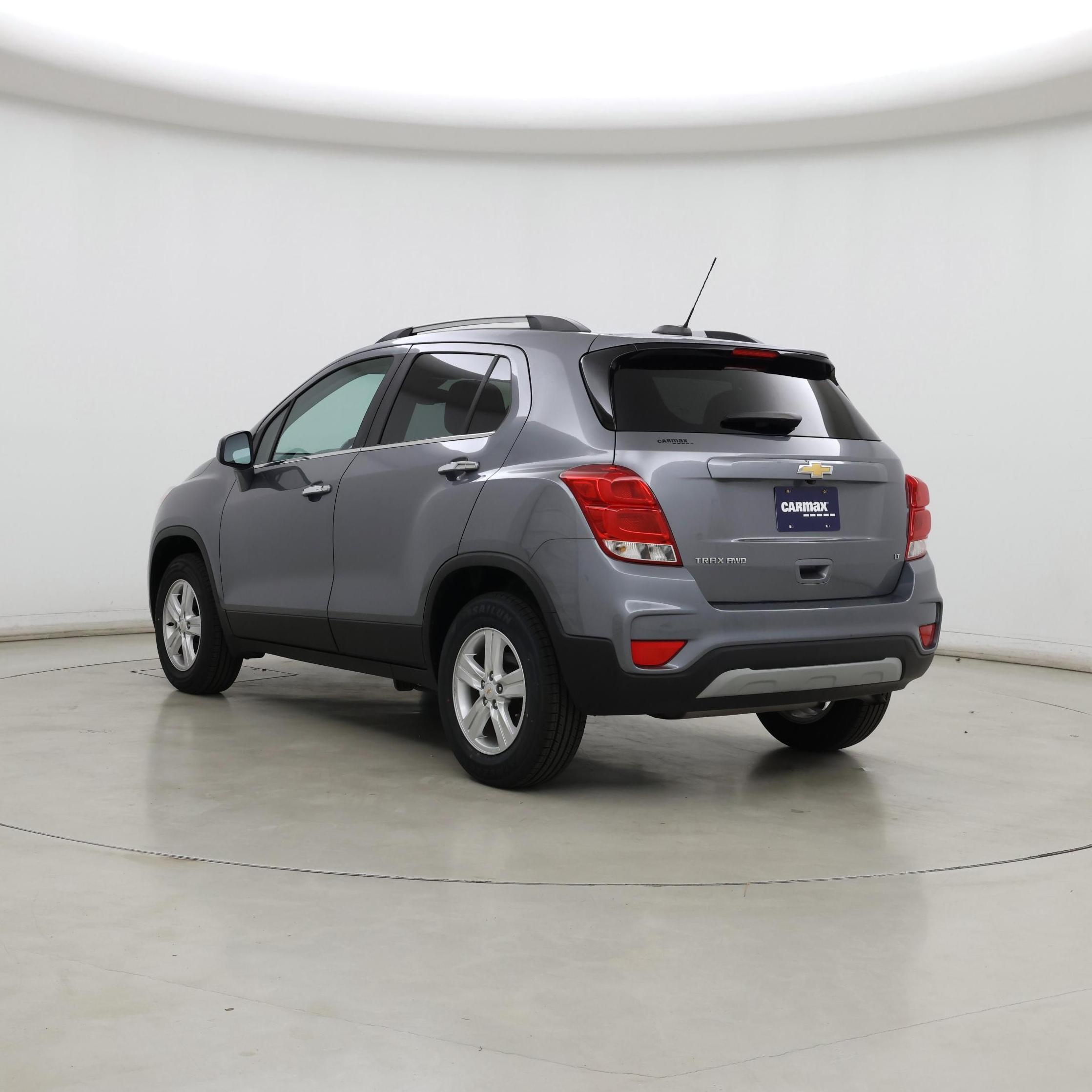 Thumbnail: 2019 Chevrolet Trax - 2