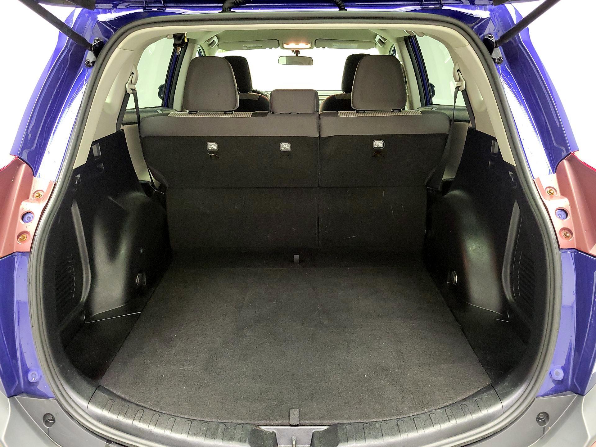 Thumbnail: 2014 Toyota RAV4 - 20