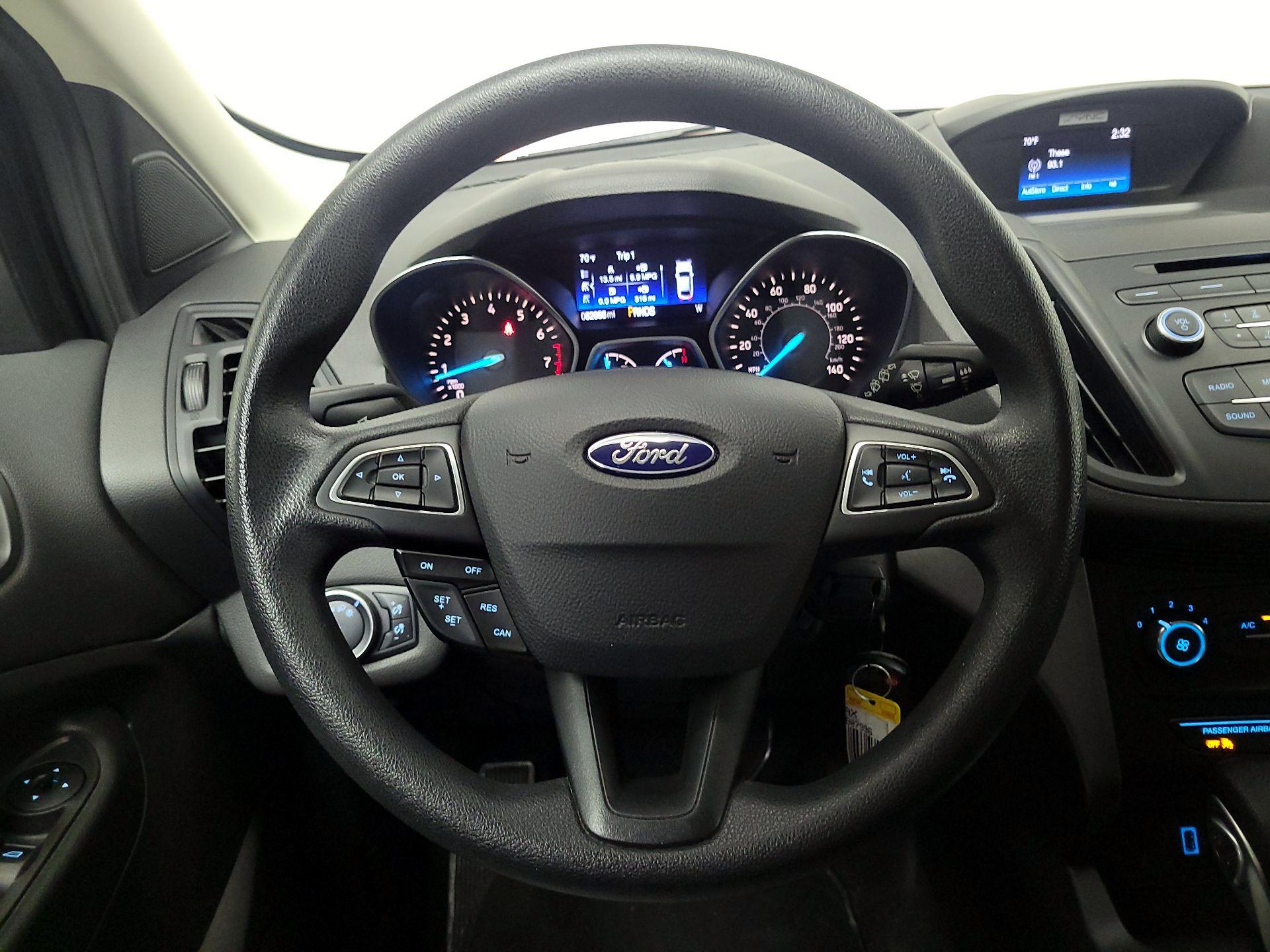 Thumbnail: 2017 Ford Escape - 10