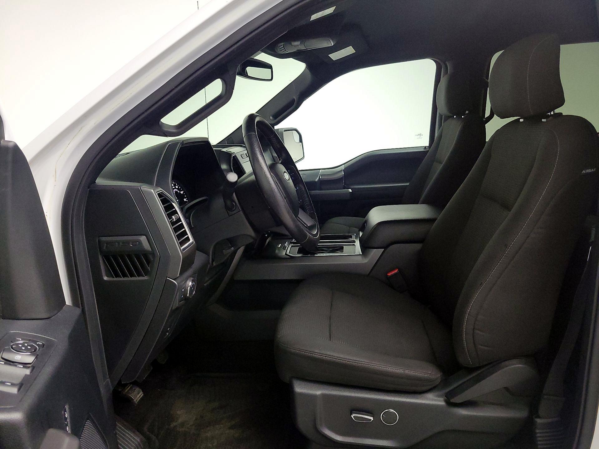 Thumbnail: 2016 Ford F-150 - 11