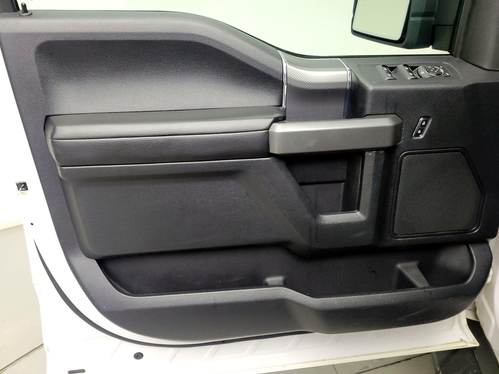 Thumbnail: 2016 Ford F-150 - 12