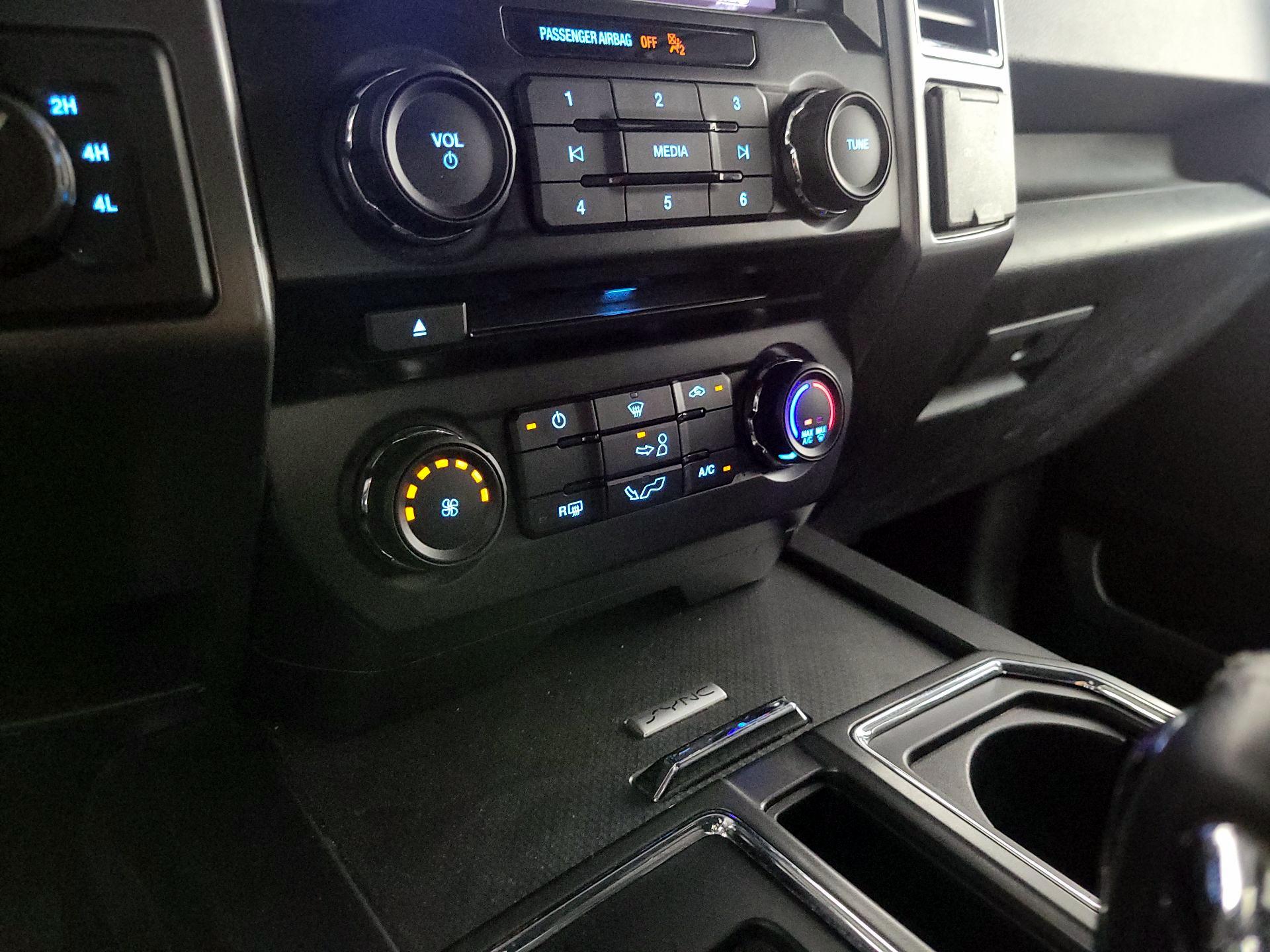 Thumbnail: 2016 Ford F-150 - 16