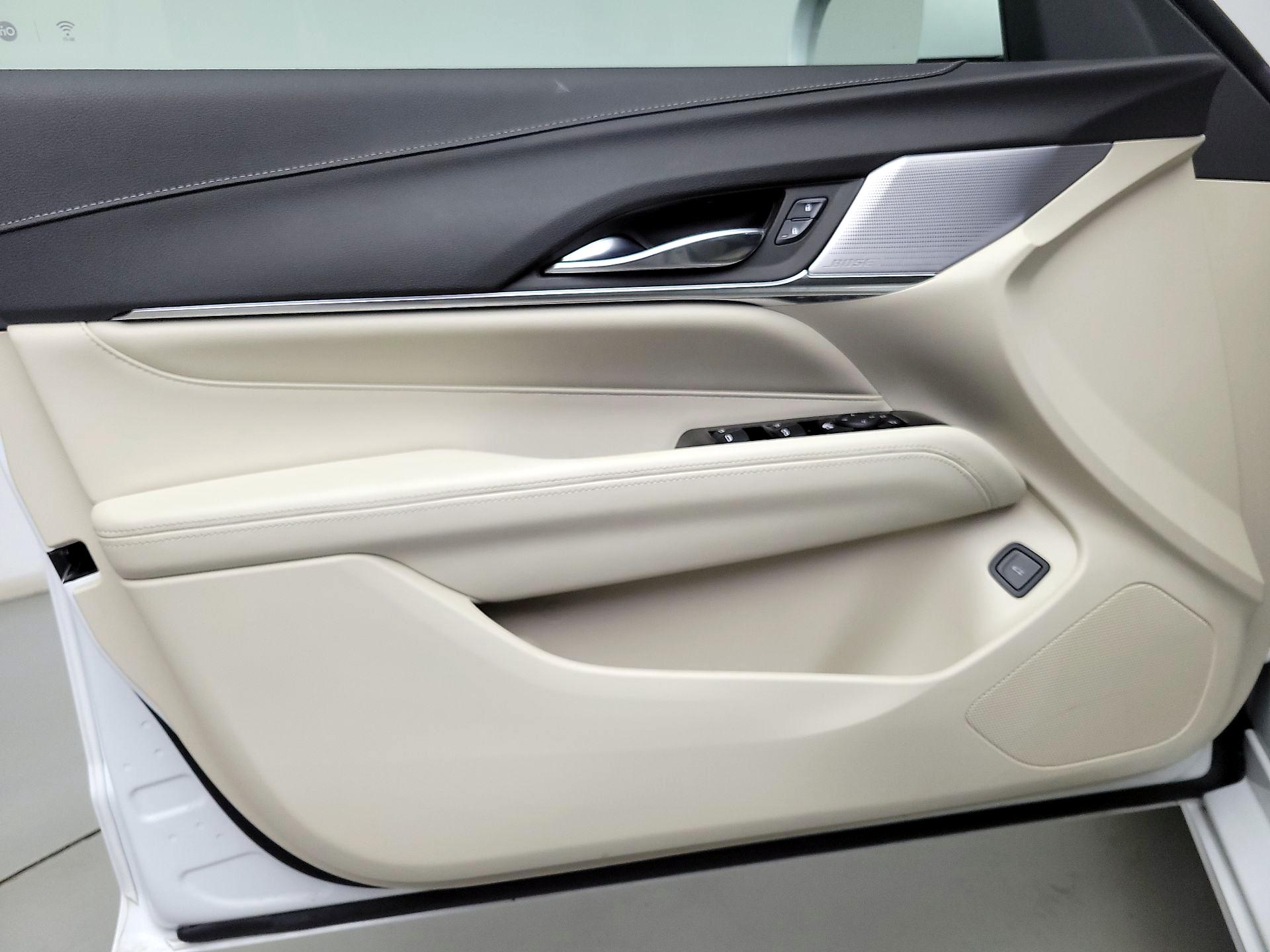 Thumbnail: 2021 Cadillac CT4 - 12