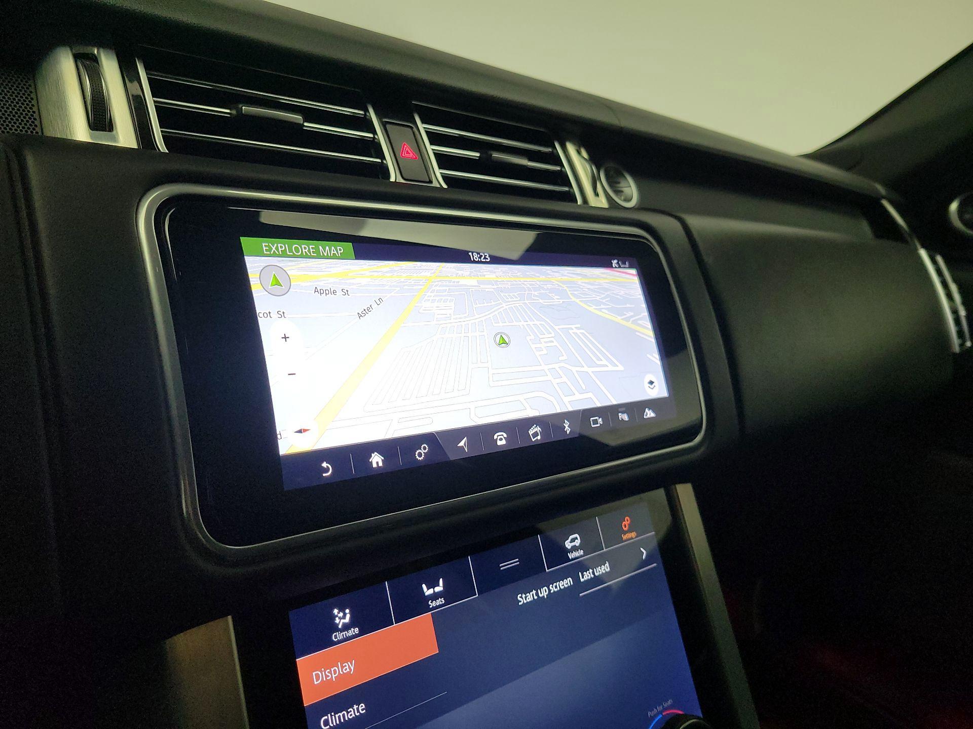 Thumbnail: 2020 Land Rover Range Rover - 14