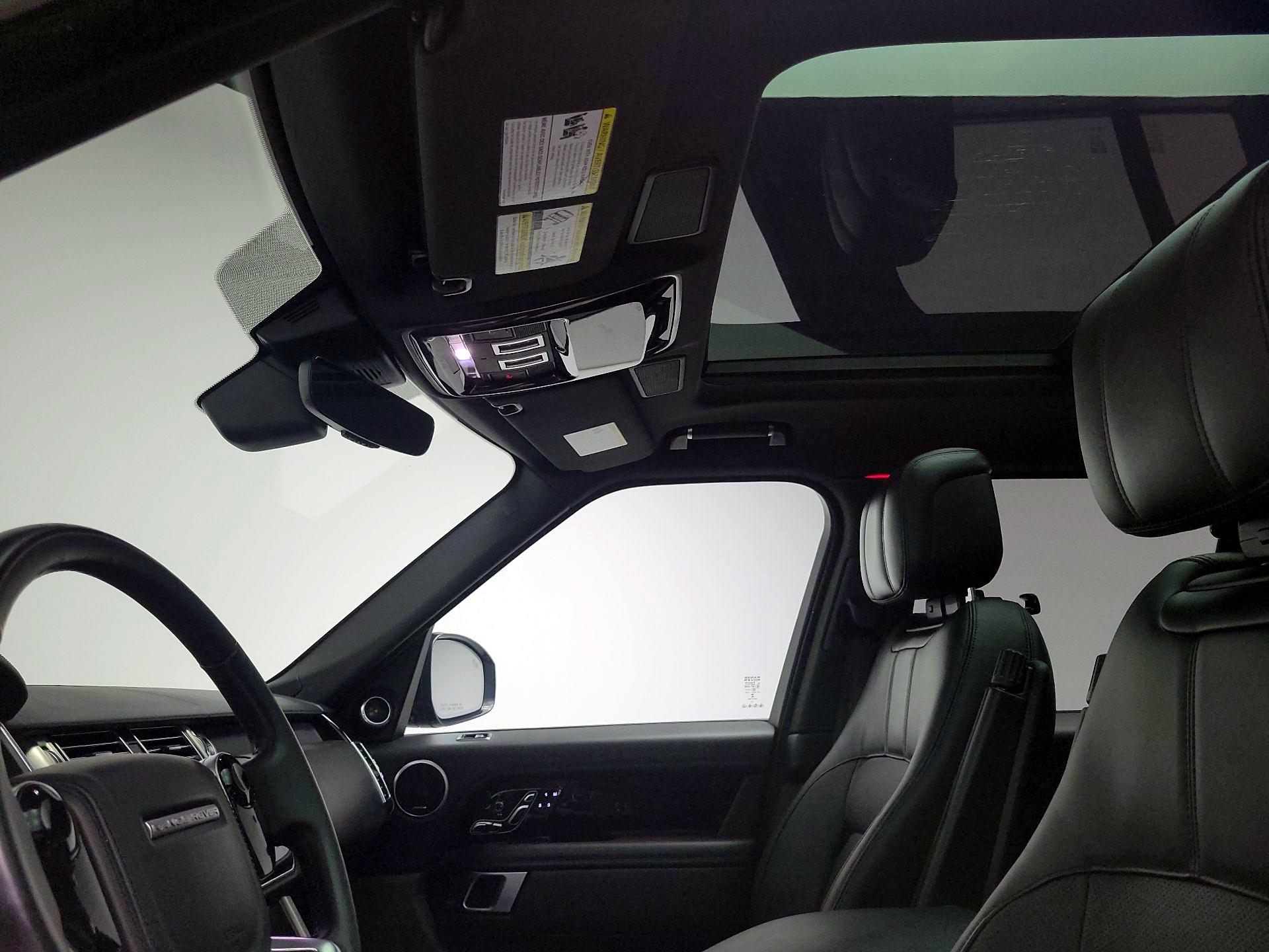 Thumbnail: 2020 Land Rover Range Rover - 20