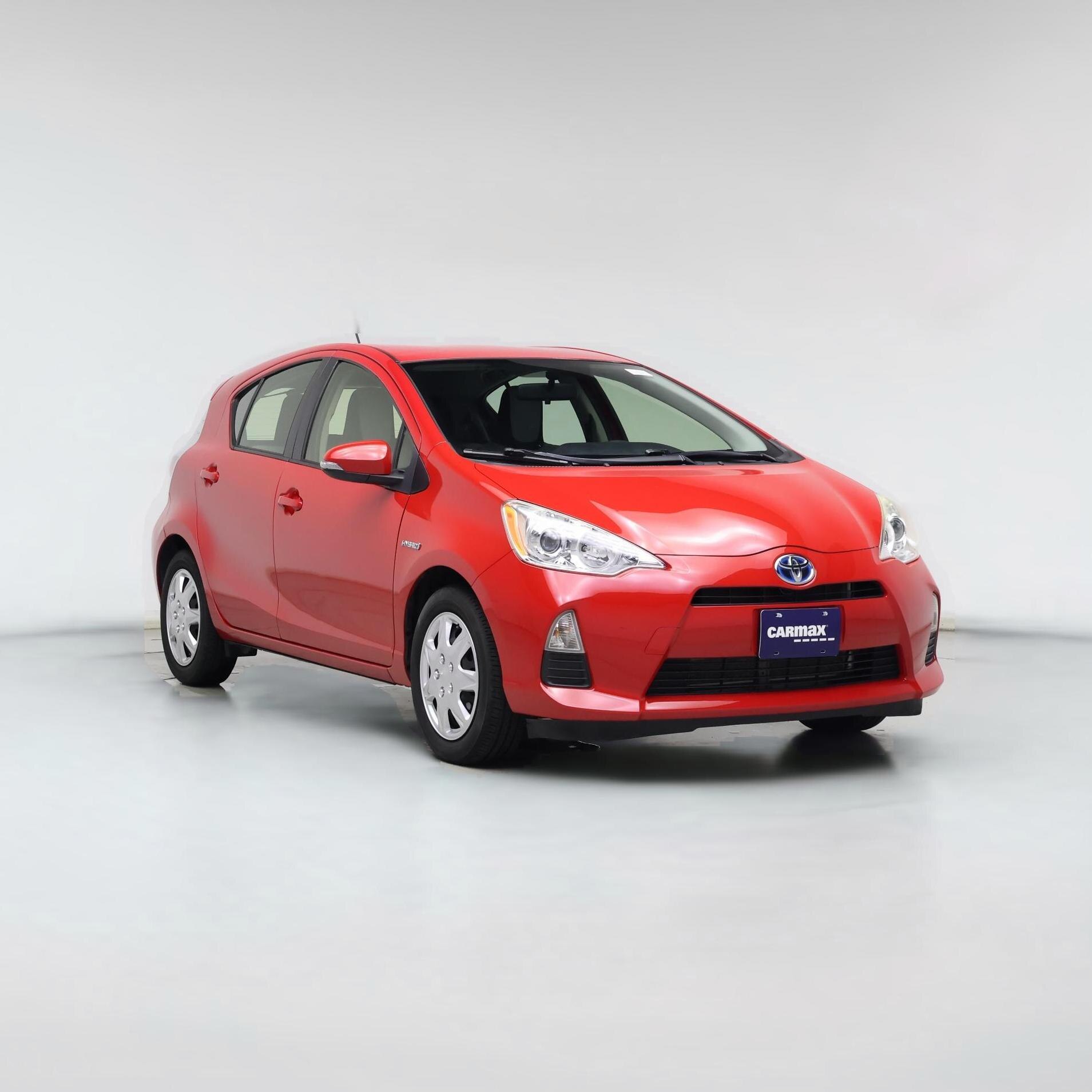 Thumbnail: 2014 Toyota Prius c - 1