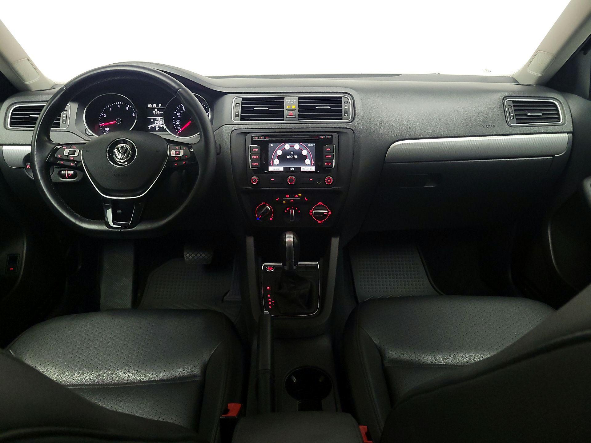 Thumbnail: 2015 Volkswagen Jetta - 9