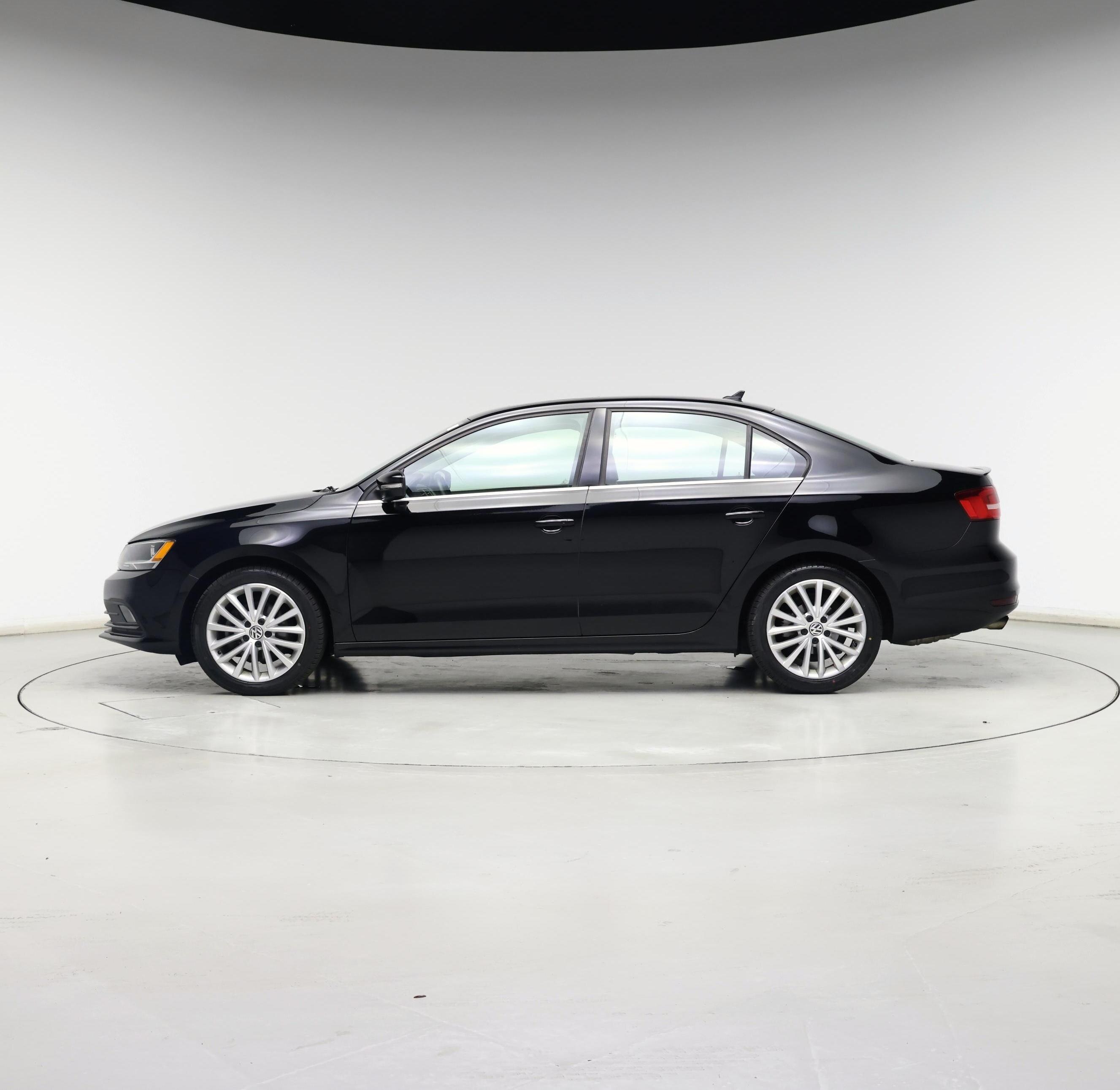 Thumbnail: 2015 Volkswagen Jetta - 3