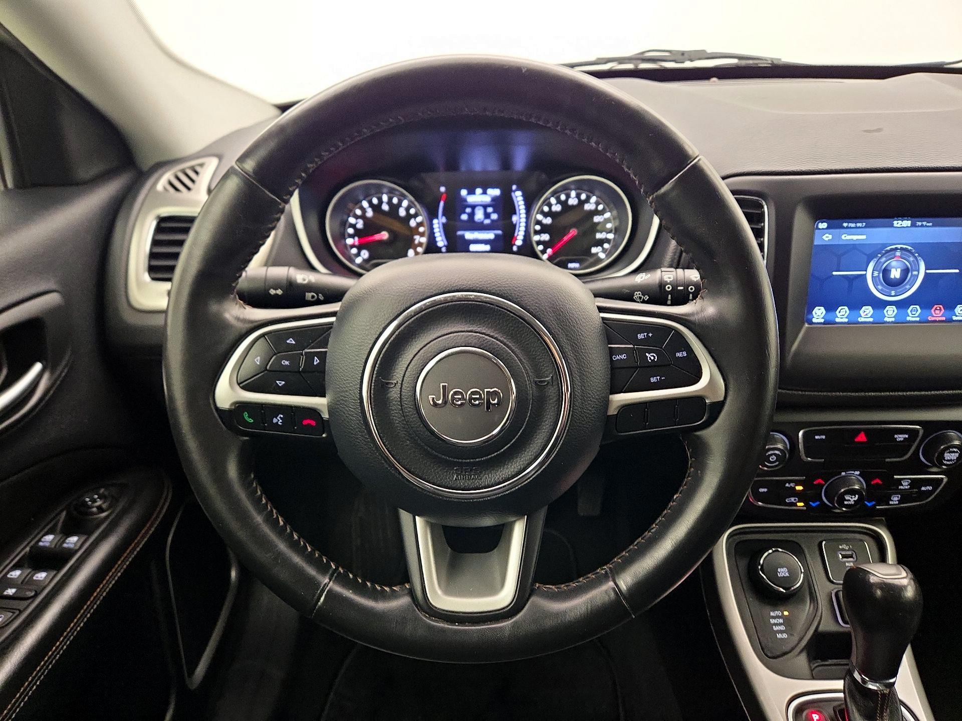 Thumbnail: 2019 Jeep Compass - 10