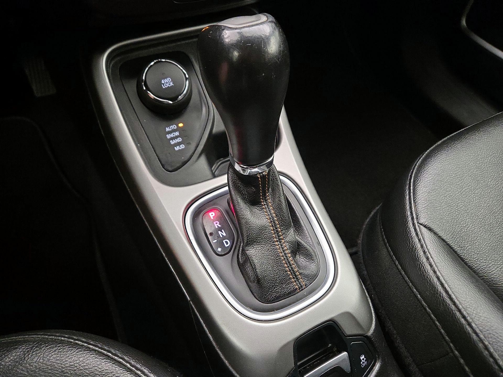Thumbnail: 2019 Jeep Compass - 17