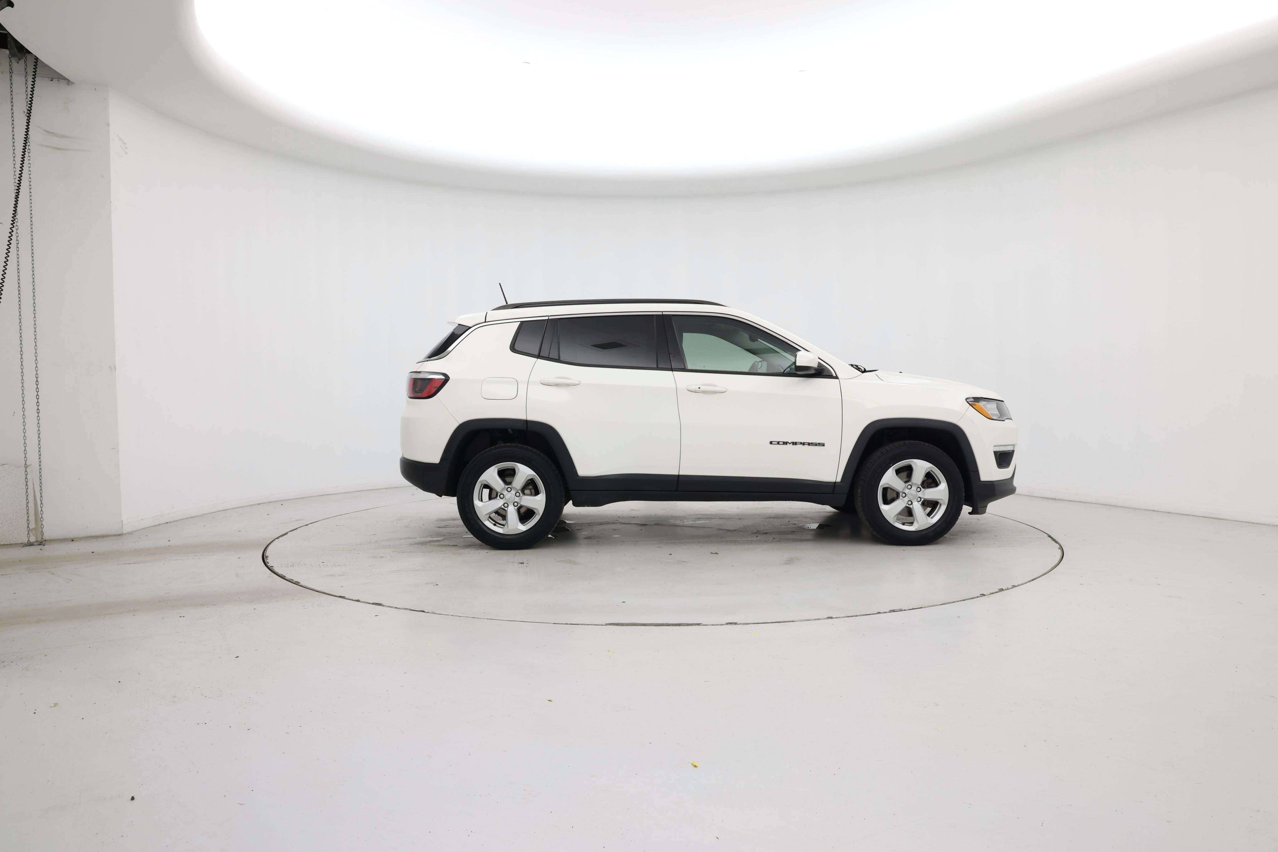 Thumbnail: 2019 Jeep Compass - 7