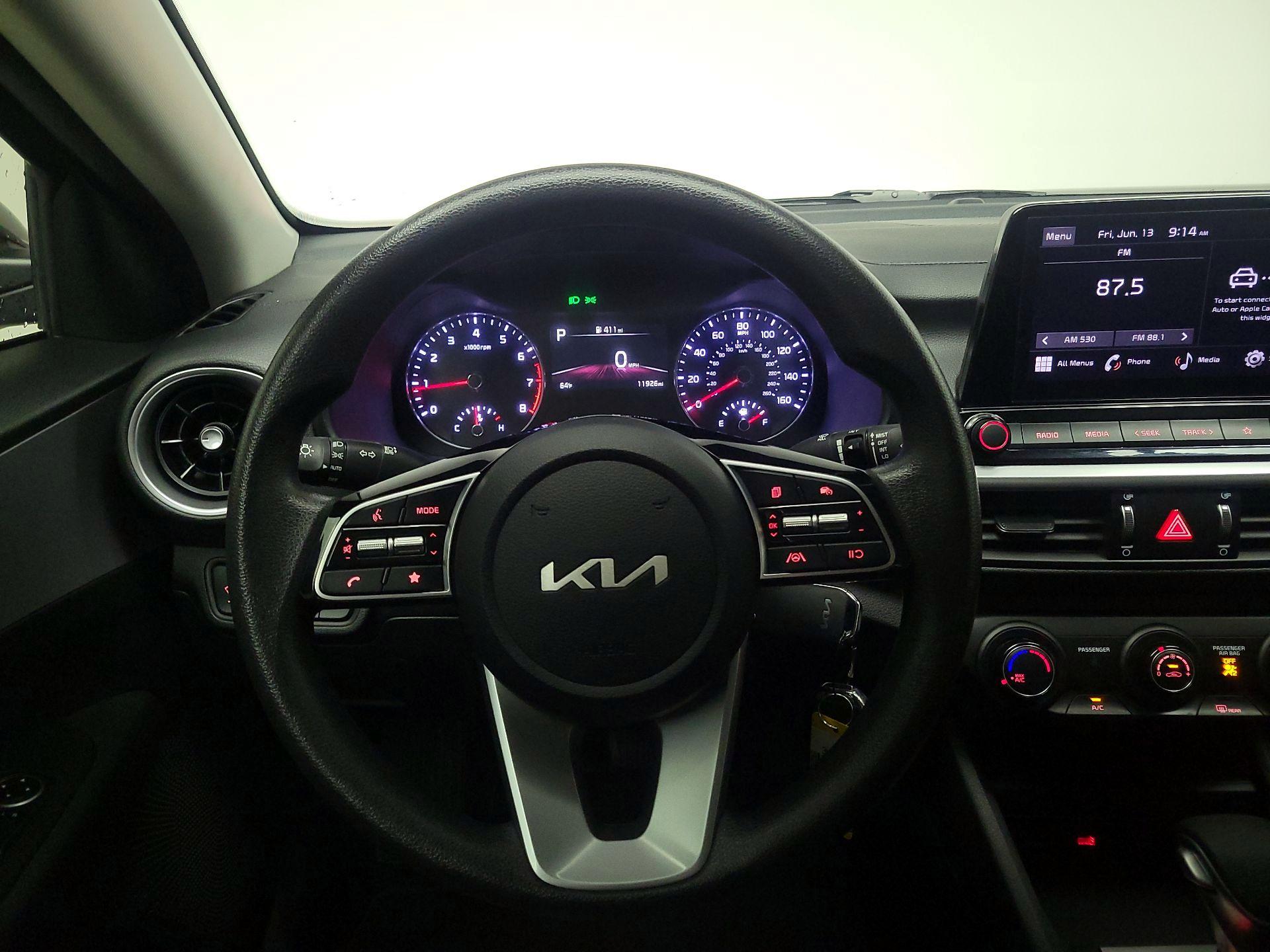 Thumbnail: 2024 Kia Forte - 10