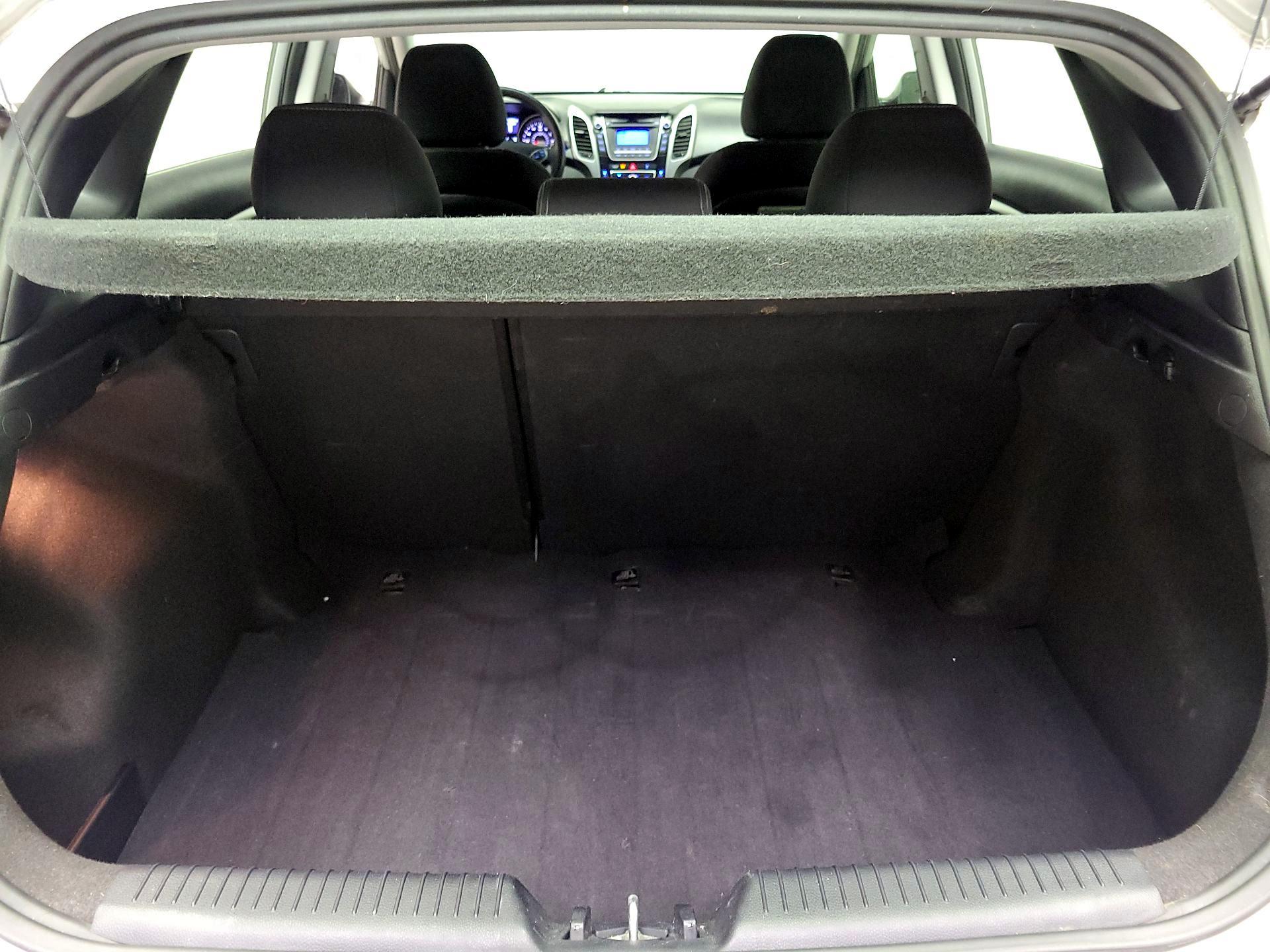 Thumbnail: 2014 Hyundai Elantra - 19