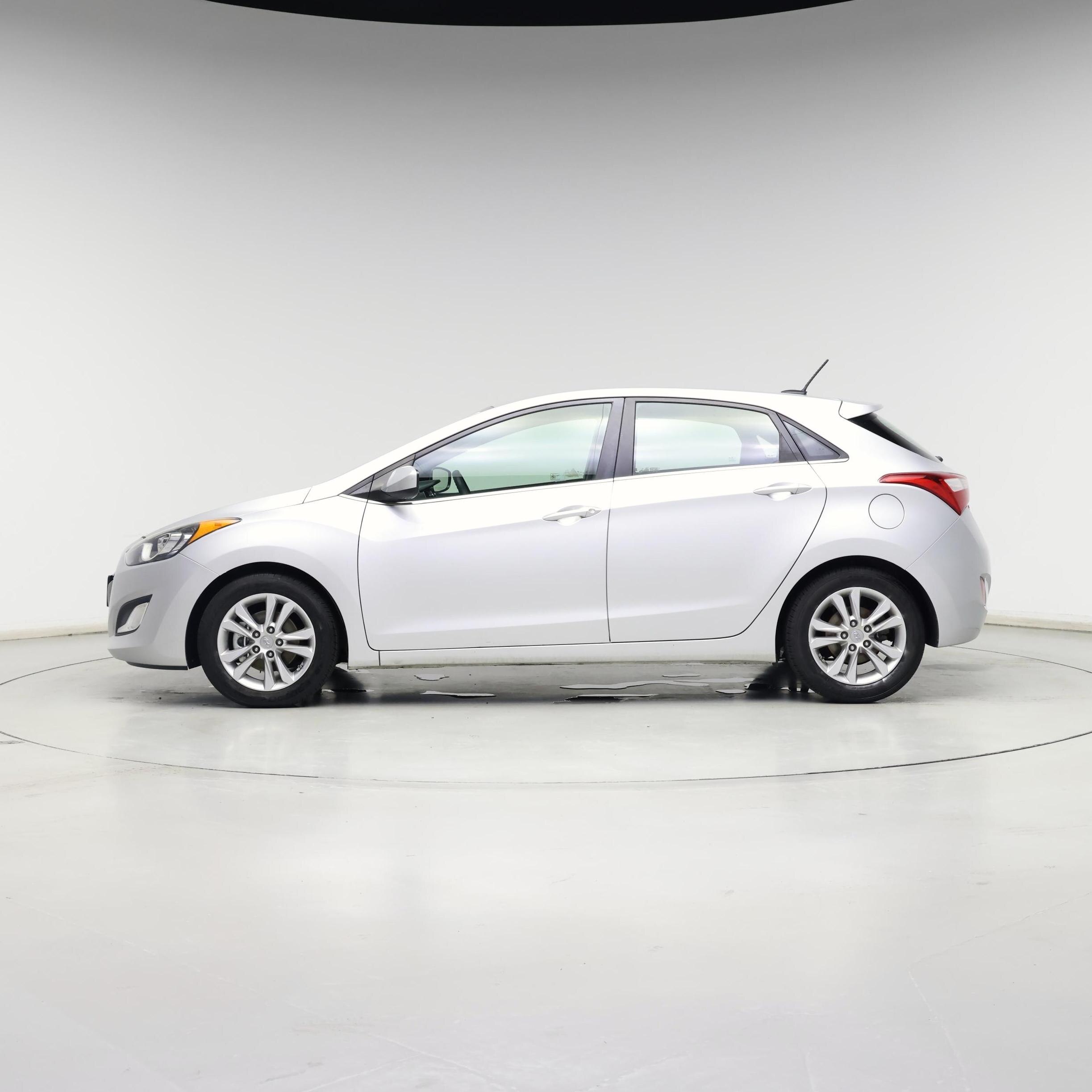 Thumbnail: 2014 Hyundai Elantra - 3