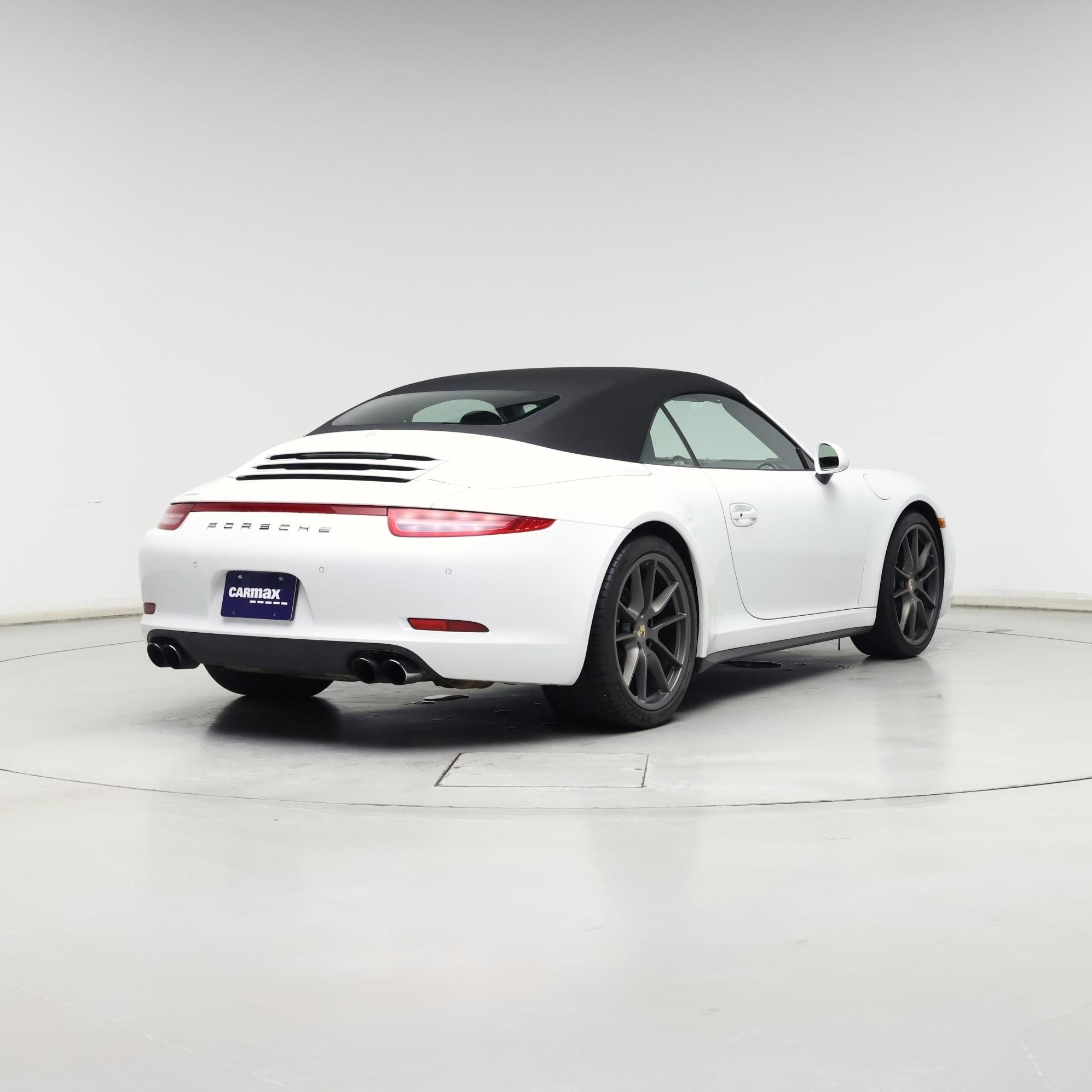 Thumbnail: 2014 Porsche 911 - 8
