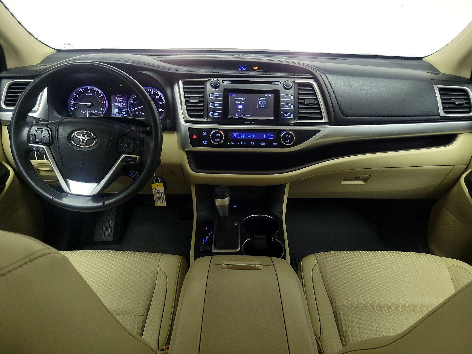 Thumbnail: 2014 Toyota Highlander - 9