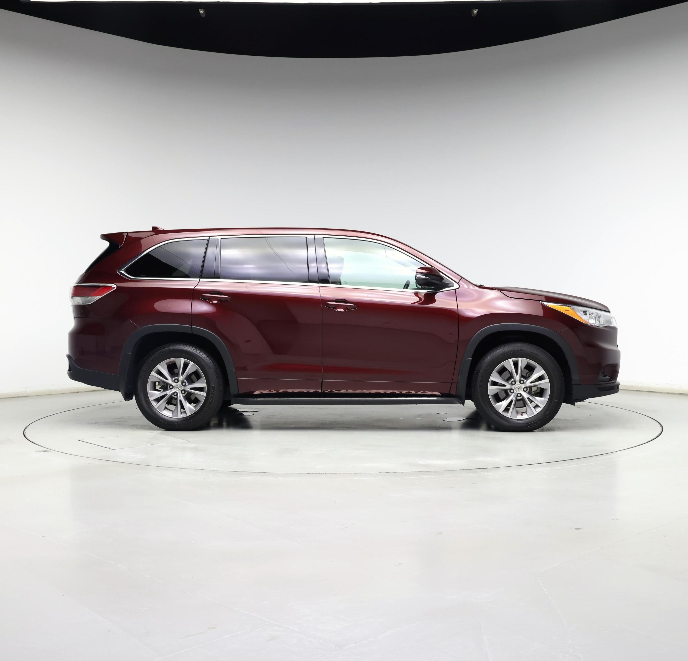 Thumbnail: 2014 Toyota Highlander - 7
