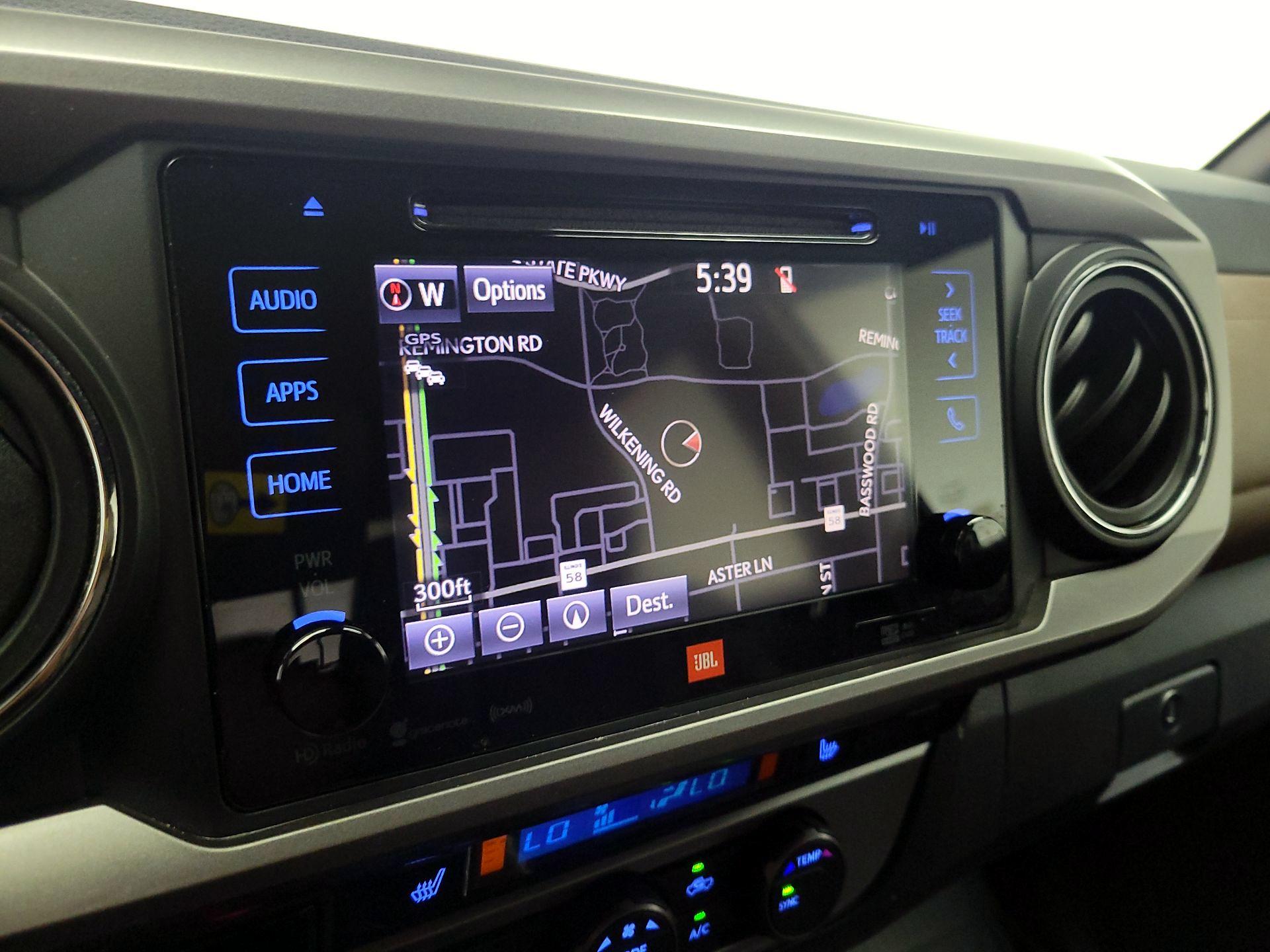 Thumbnail: 2019 Toyota Tacoma - 14