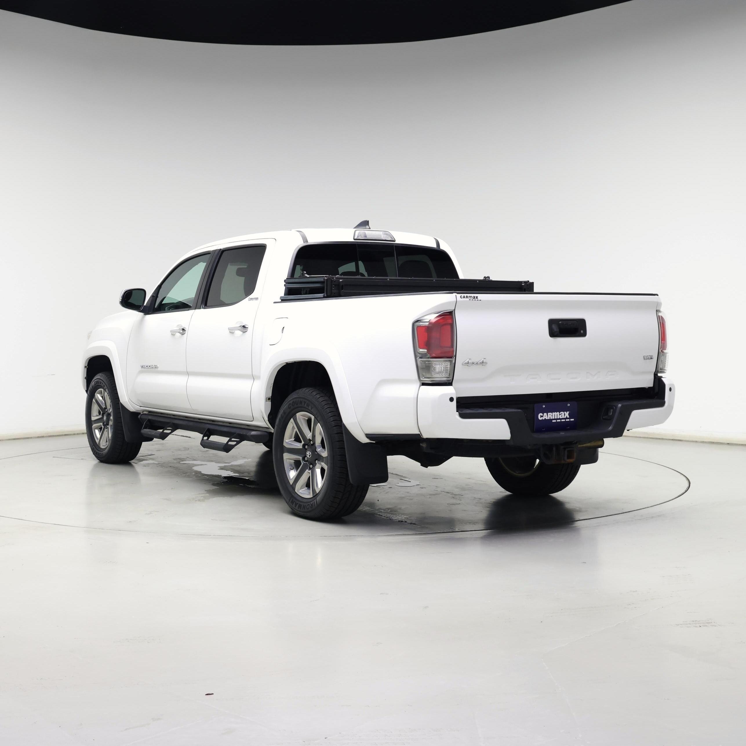 Thumbnail: 2019 Toyota Tacoma - 2