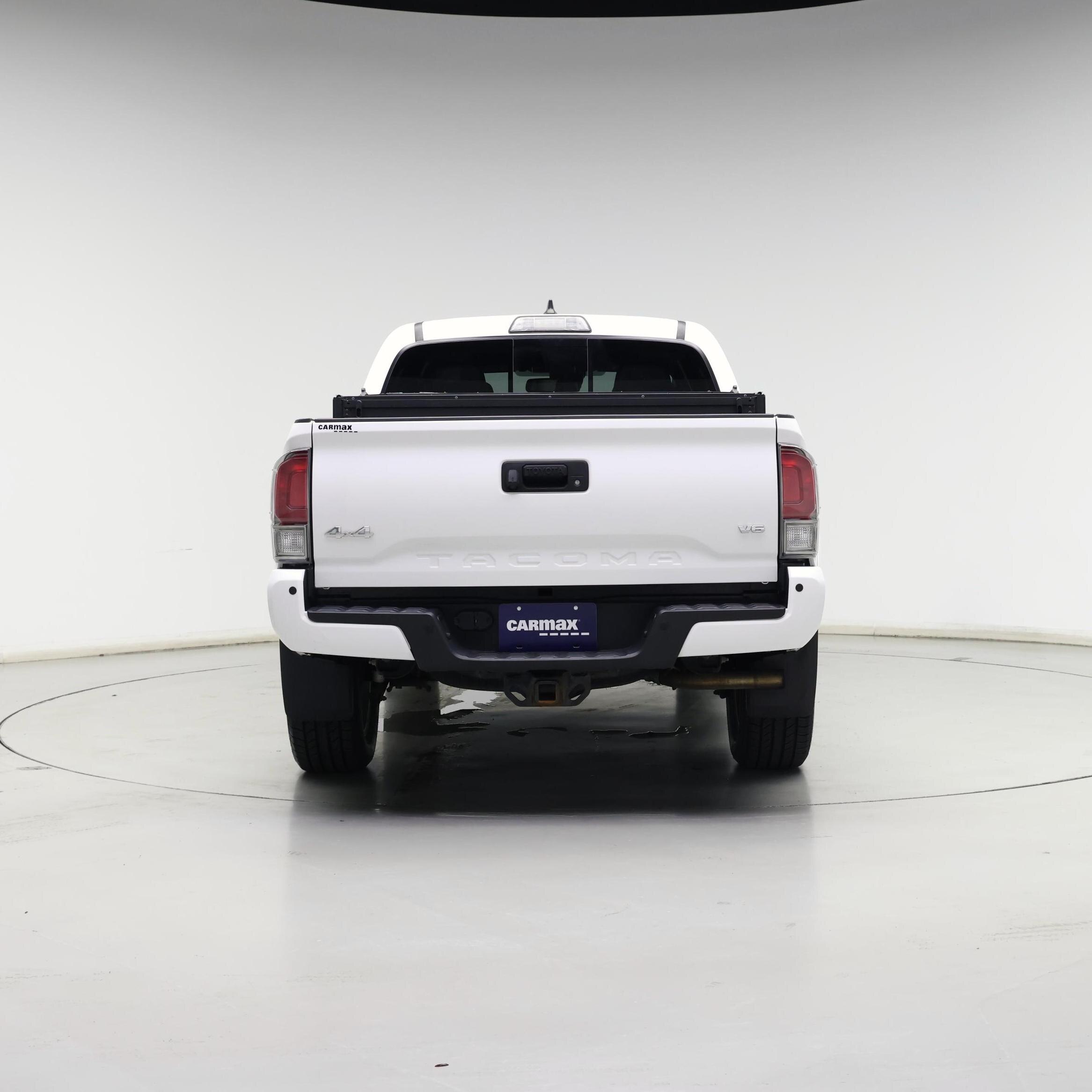 Thumbnail: 2019 Toyota Tacoma - 6