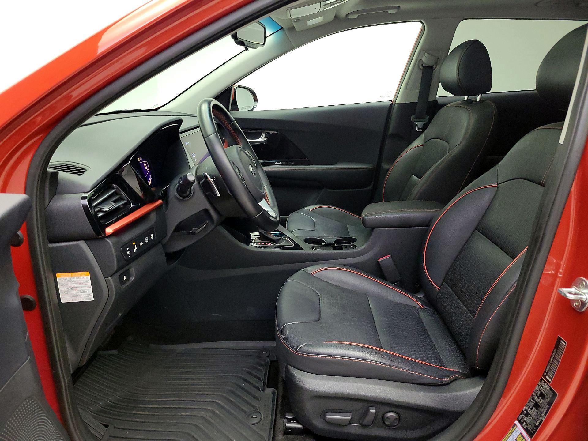 Thumbnail: 2021 Kia Niro - 11
