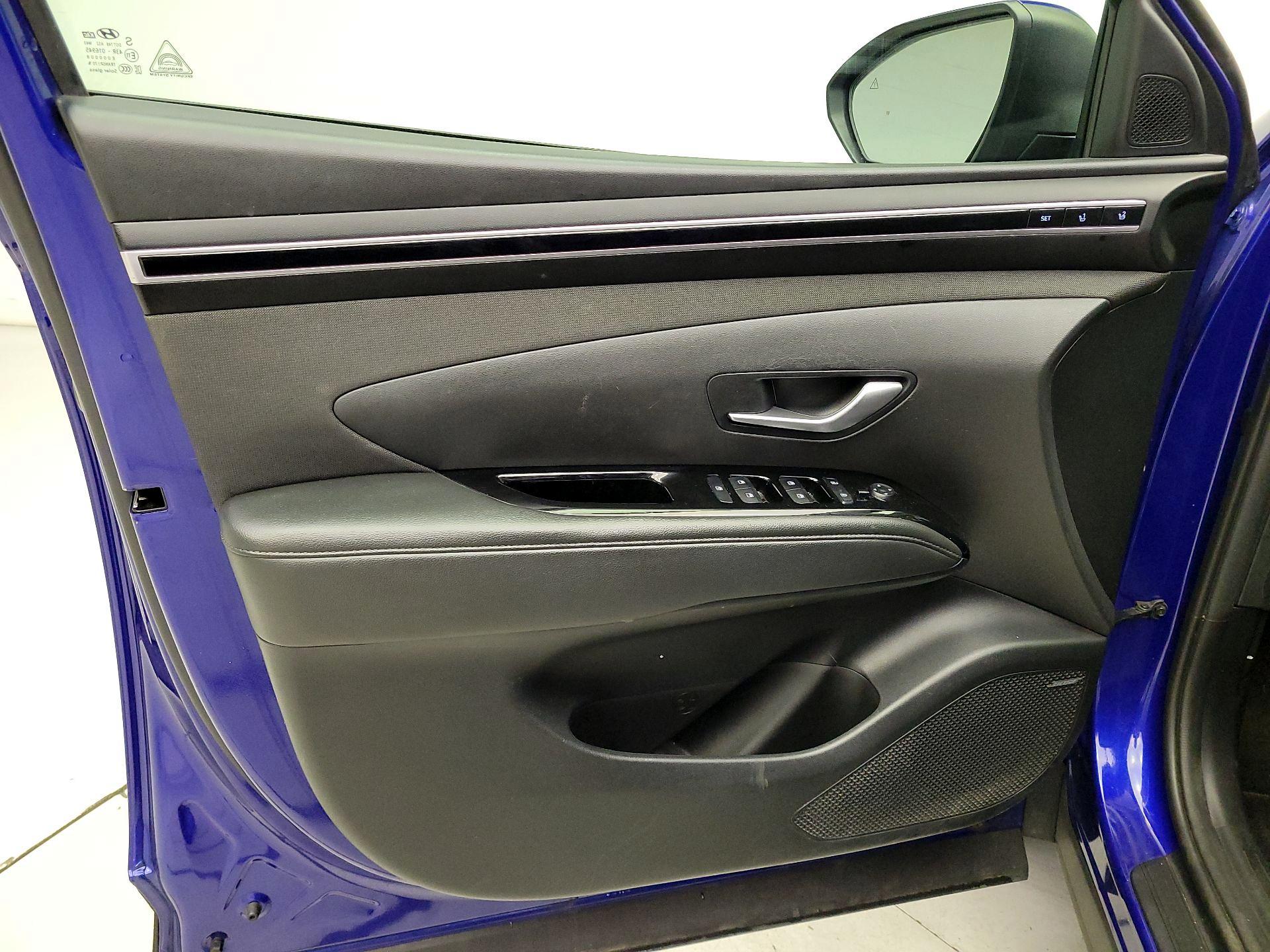 Thumbnail: 2022 Hyundai Tucson - 12
