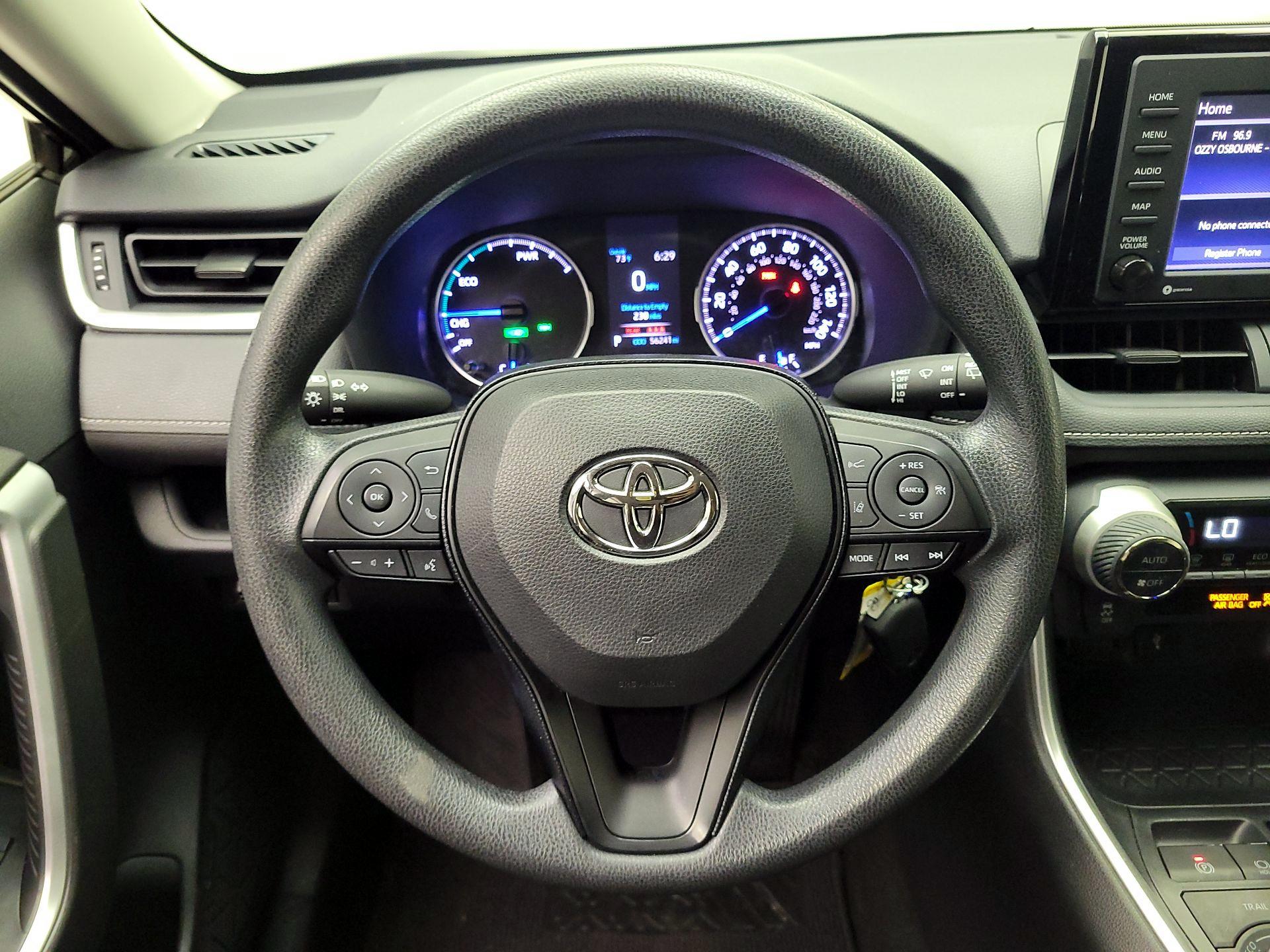 Thumbnail: 2020 Toyota RAV4 - 10