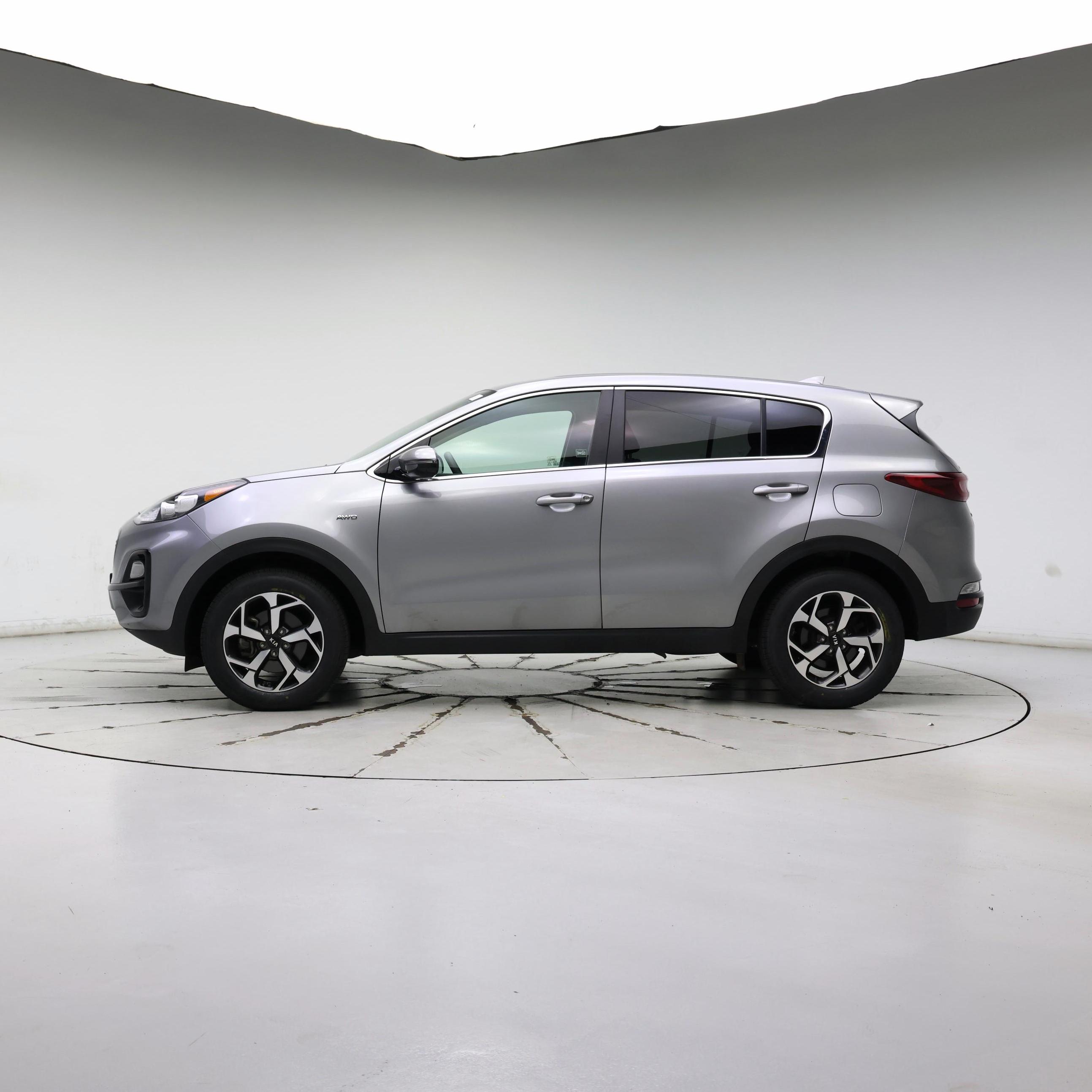 Thumbnail: 2021 Kia Sportage - 3