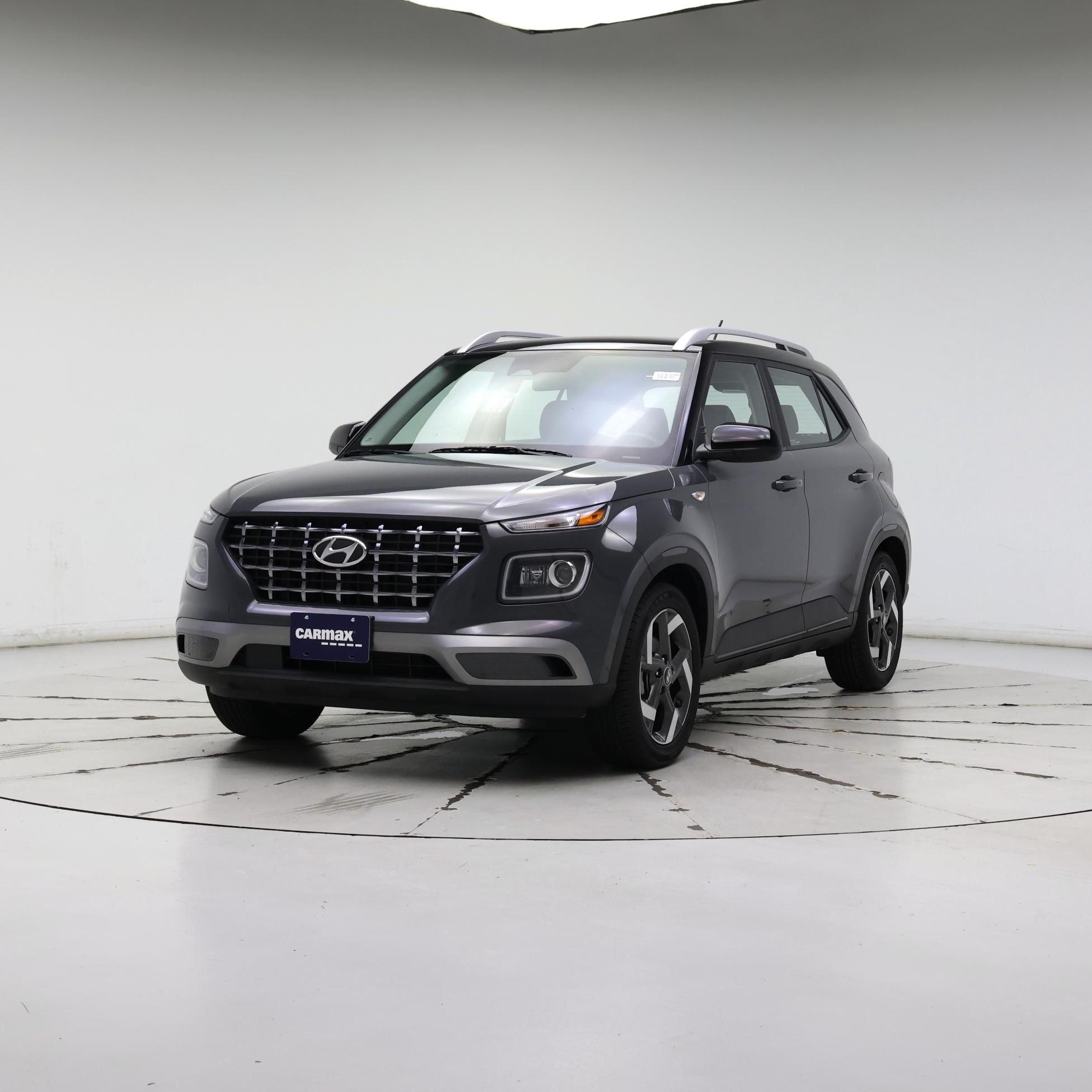 Thumbnail: 2023 Hyundai Venue - 4