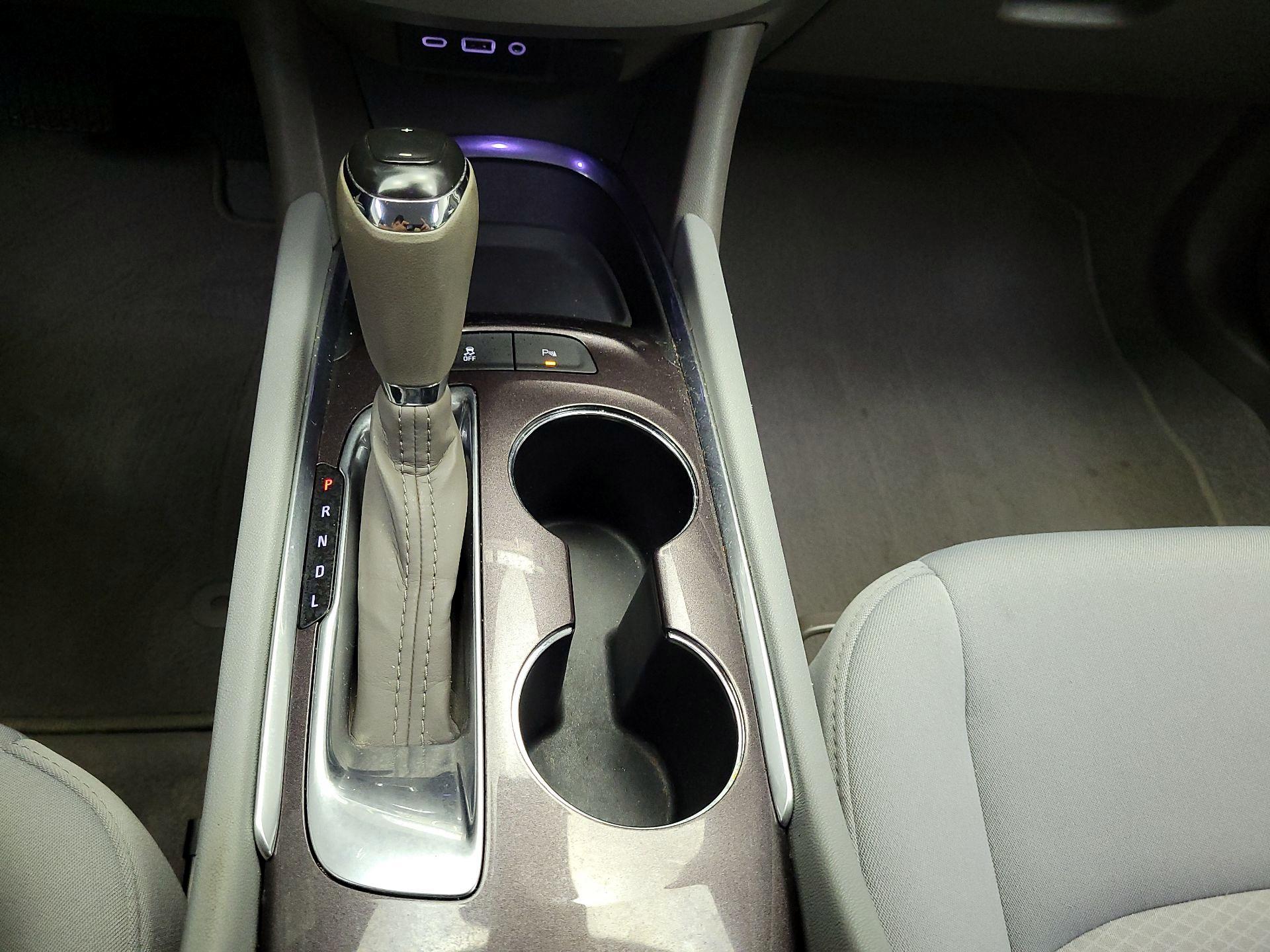 Thumbnail: 2020 Chevrolet Malibu - 17