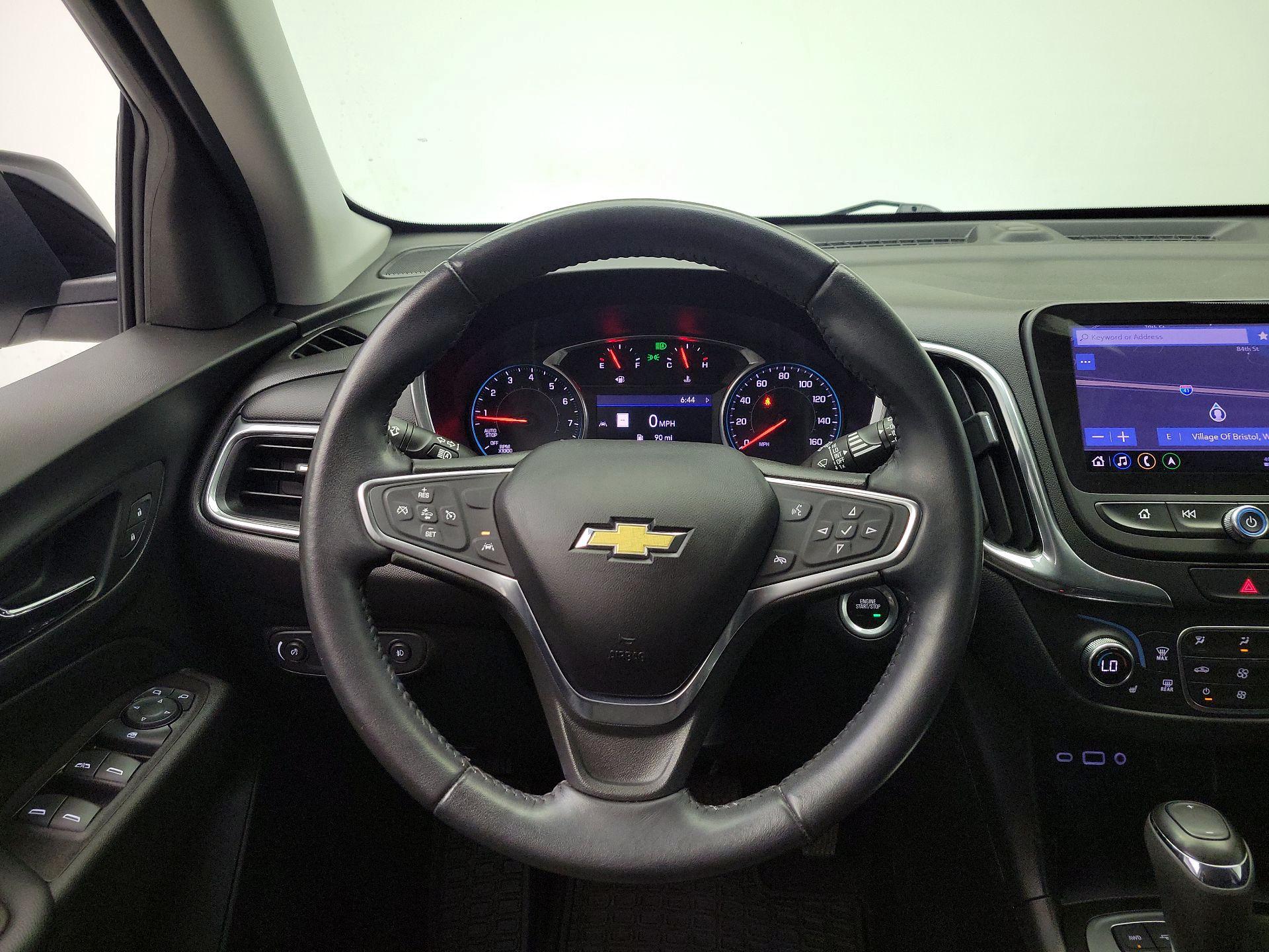 Thumbnail: 2020 Chevrolet Equinox - 10