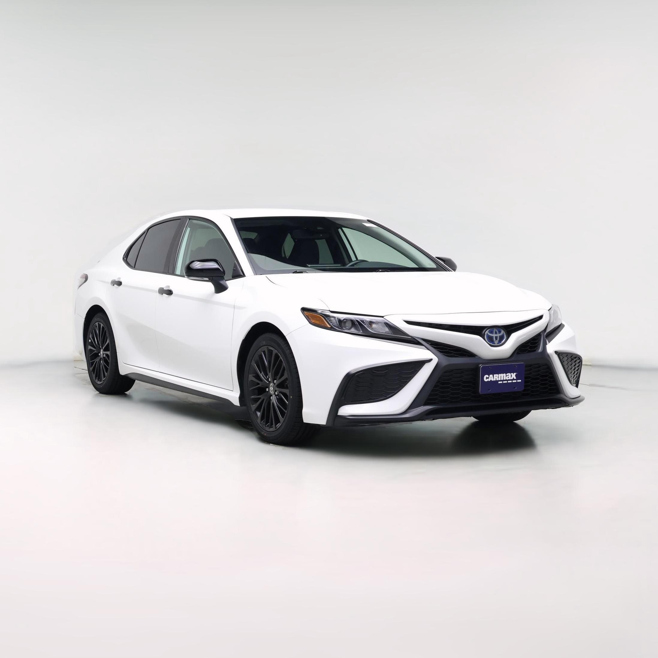 Thumbnail: 2022 Toyota Camry - 1
