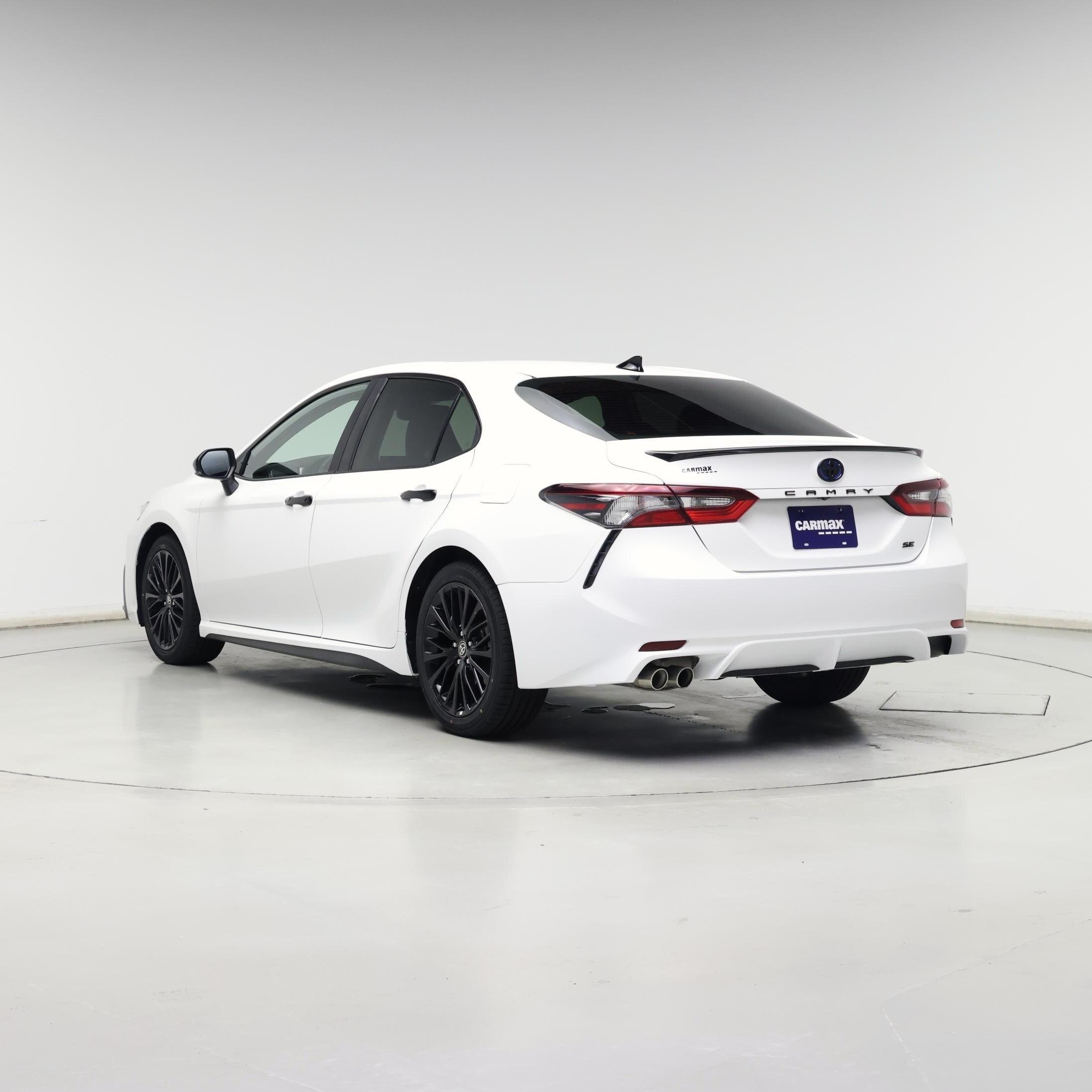 Thumbnail: 2022 Toyota Camry - 2