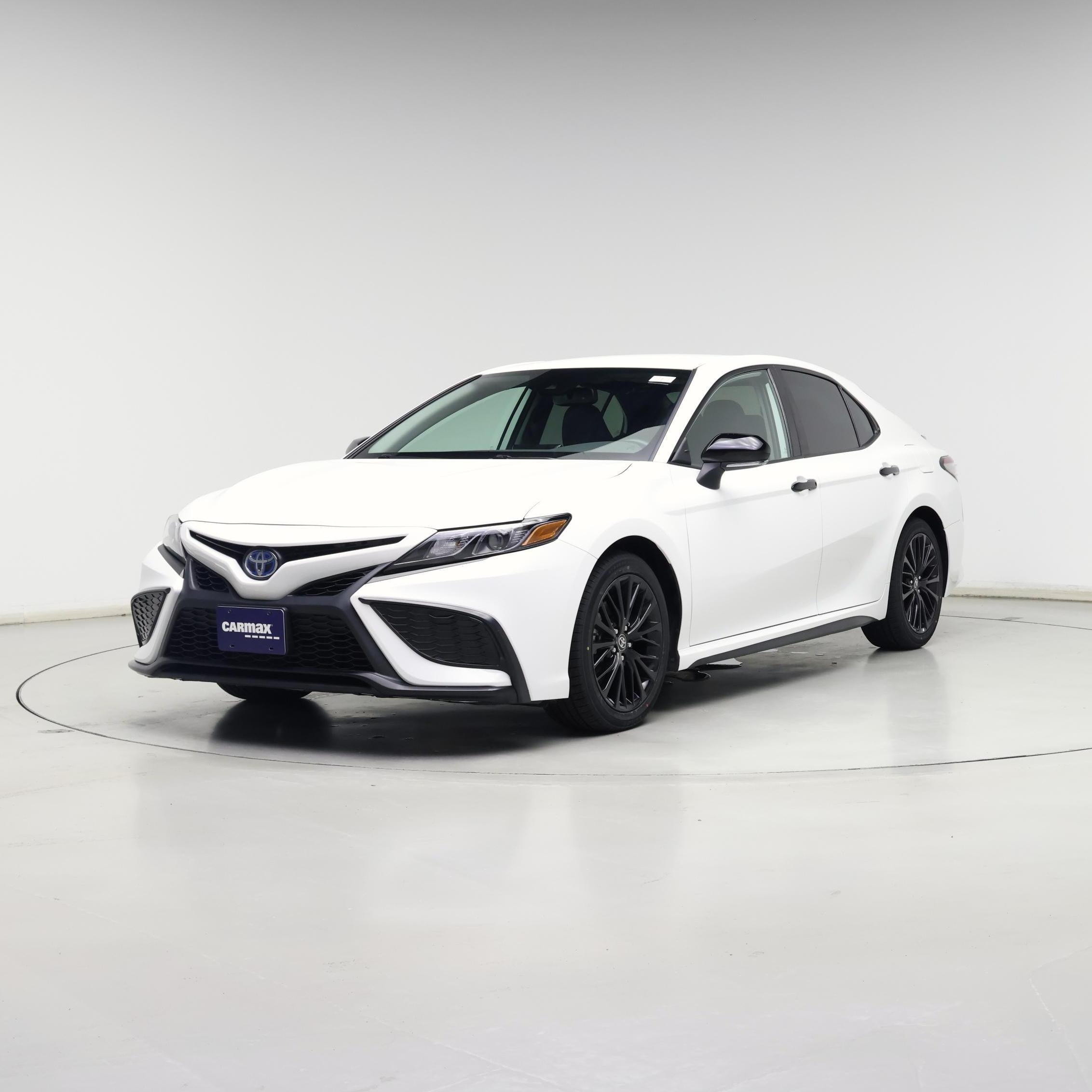 Thumbnail: 2022 Toyota Camry - 4