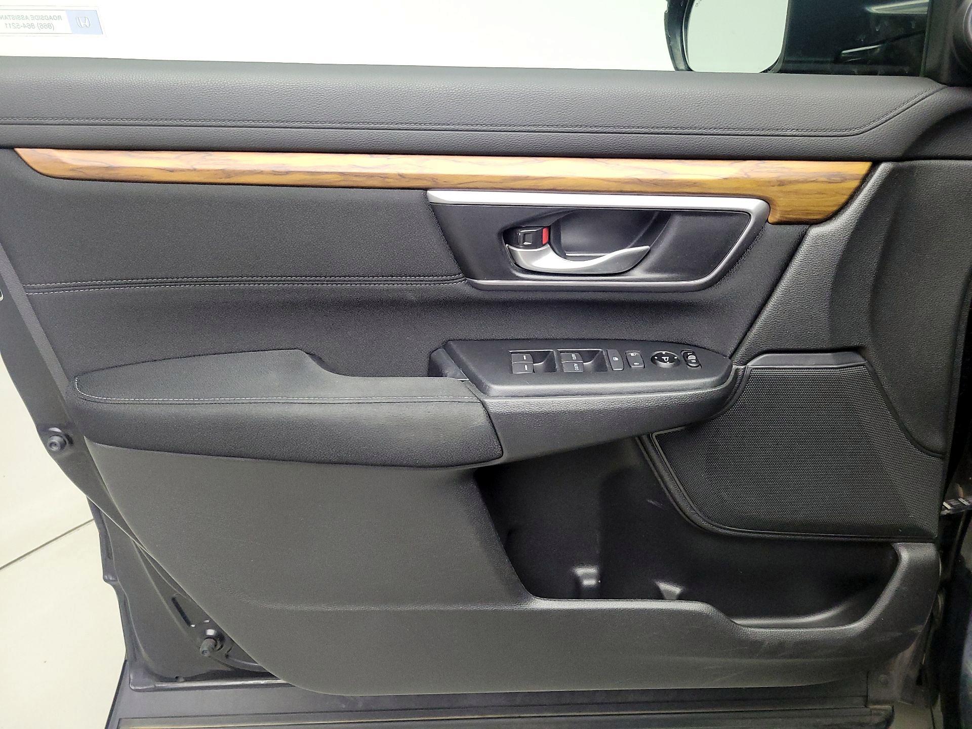 Thumbnail: 2017 Honda CR-V - 12