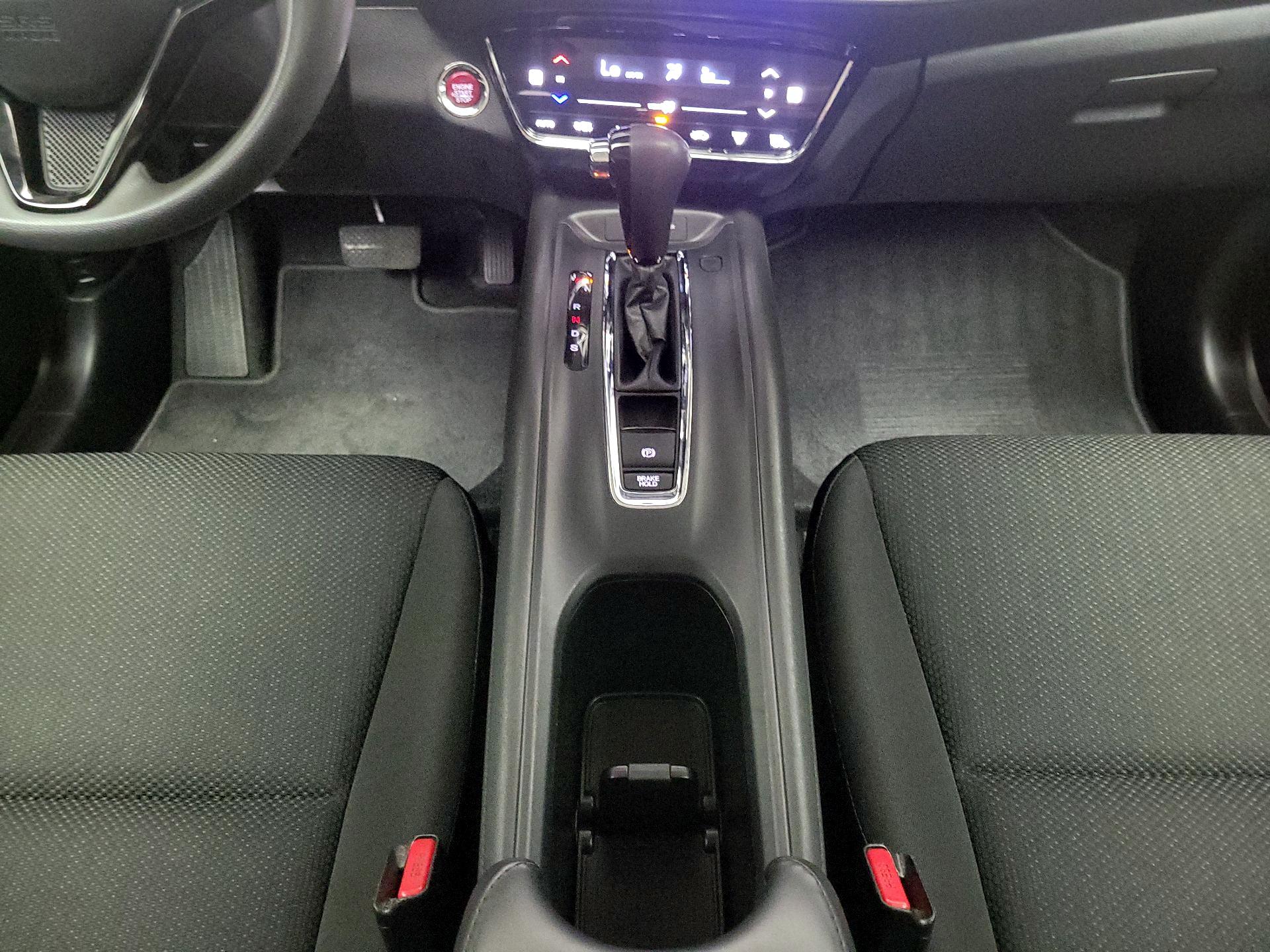 Thumbnail: 2017 Honda HR-V - 17