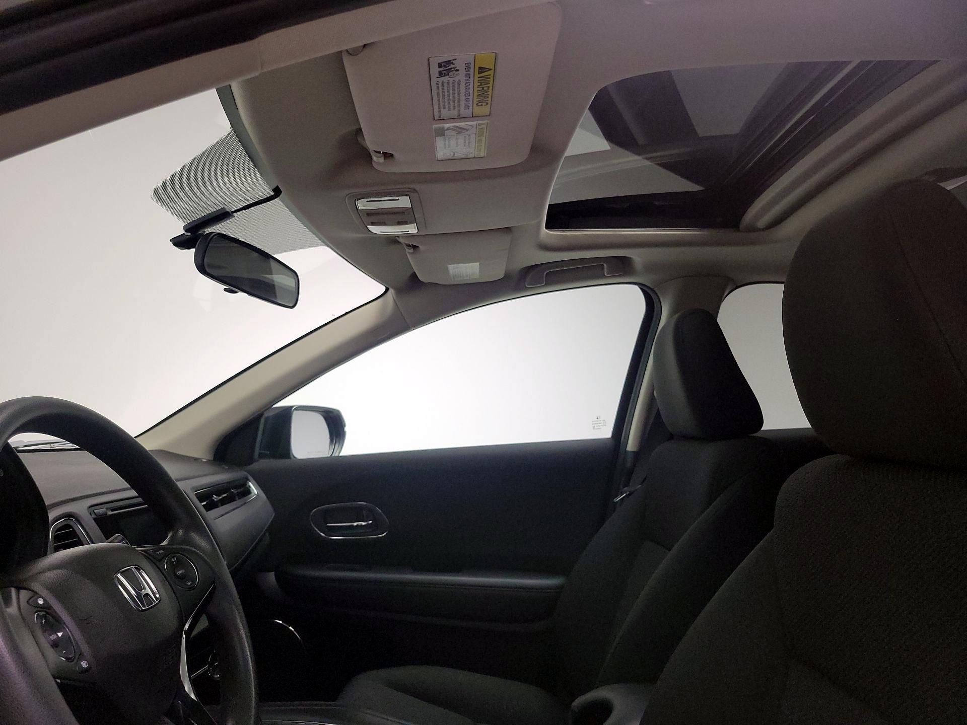 Thumbnail: 2017 Honda HR-V - 19