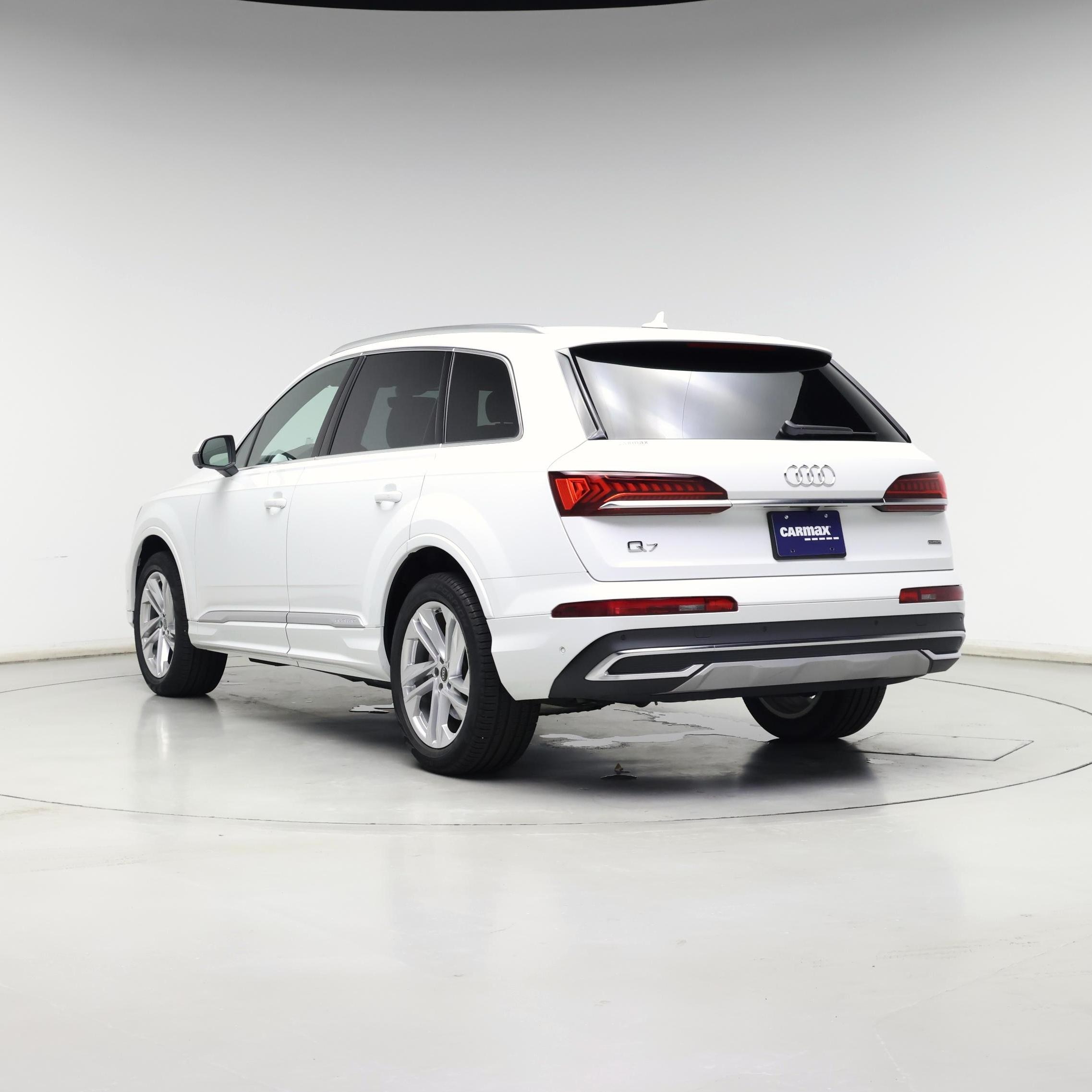 Thumbnail: 2023 Audi Q7 - 2