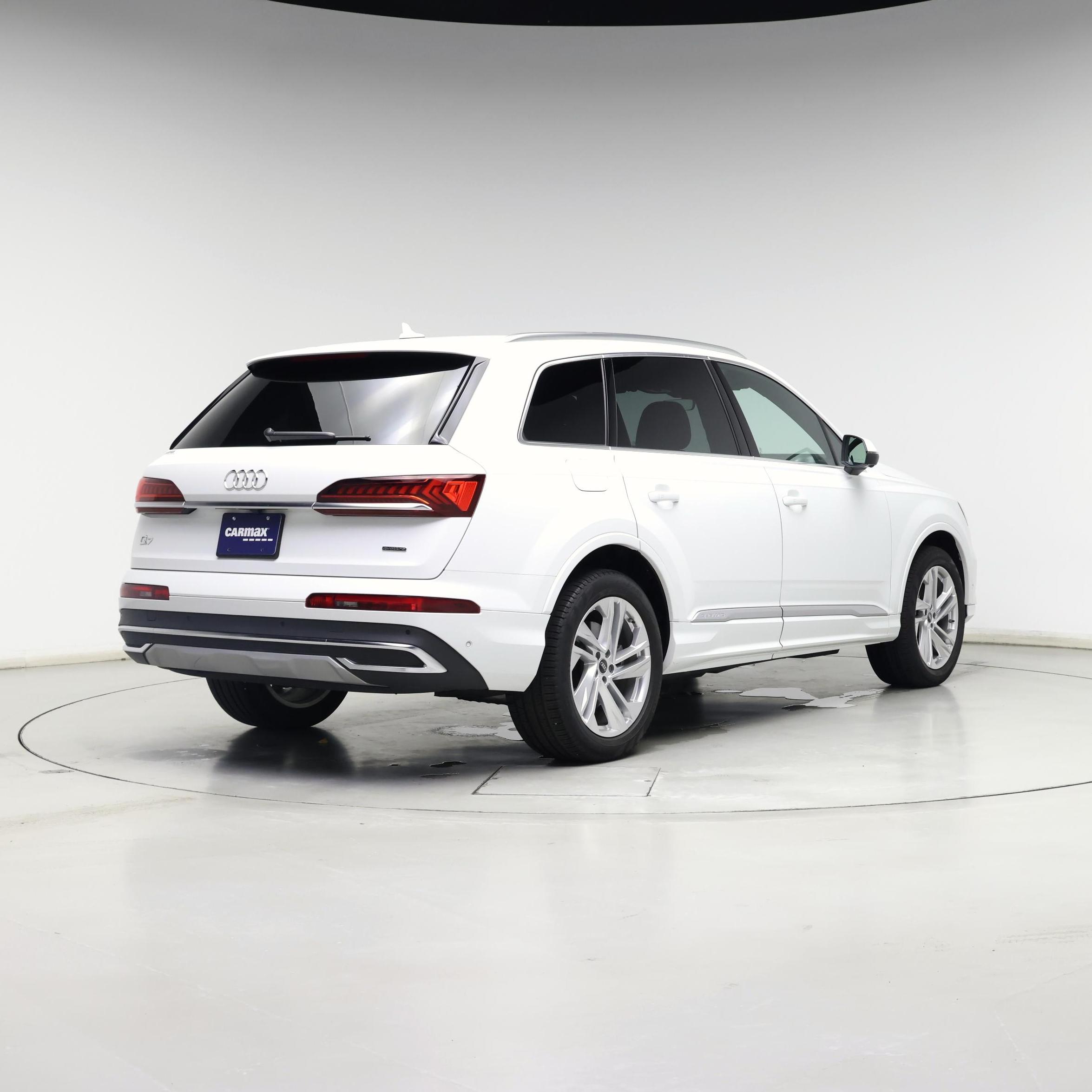 Thumbnail: 2023 Audi Q7 - 8