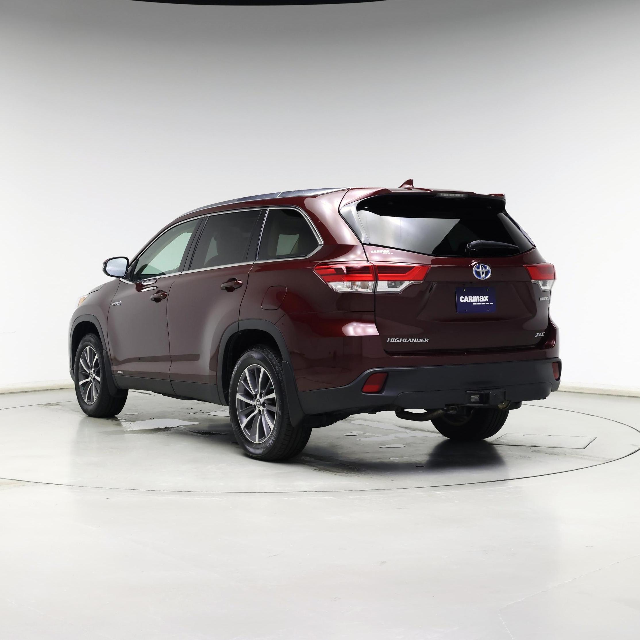 Thumbnail: 2019 Toyota Highlander - 2
