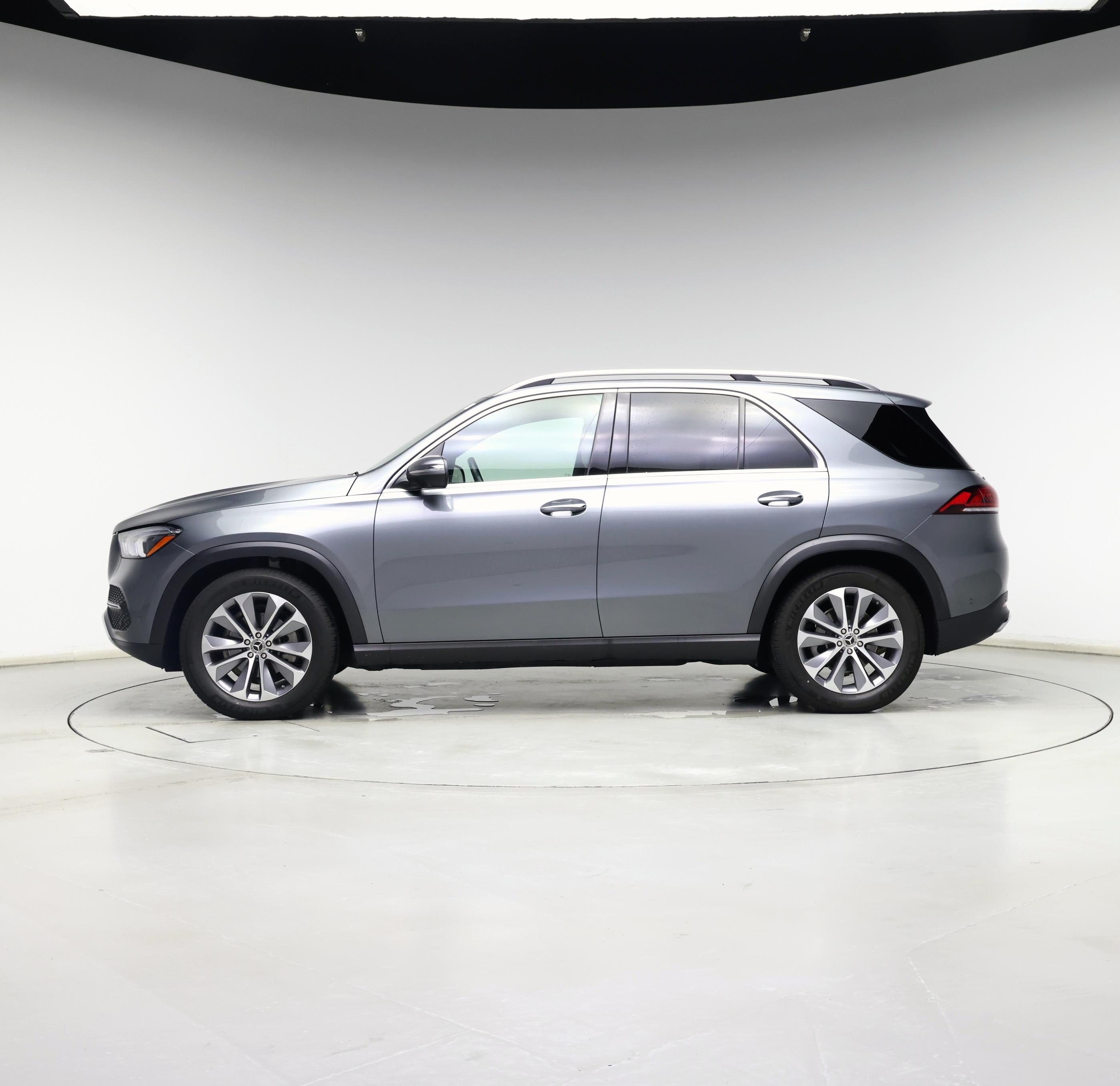 Thumbnail: 2021 Mercedes-Benz GLE - 3