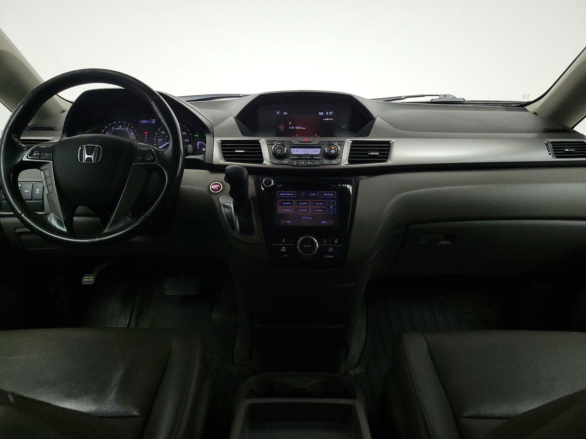 Thumbnail: 2015 Honda Odyssey - 9