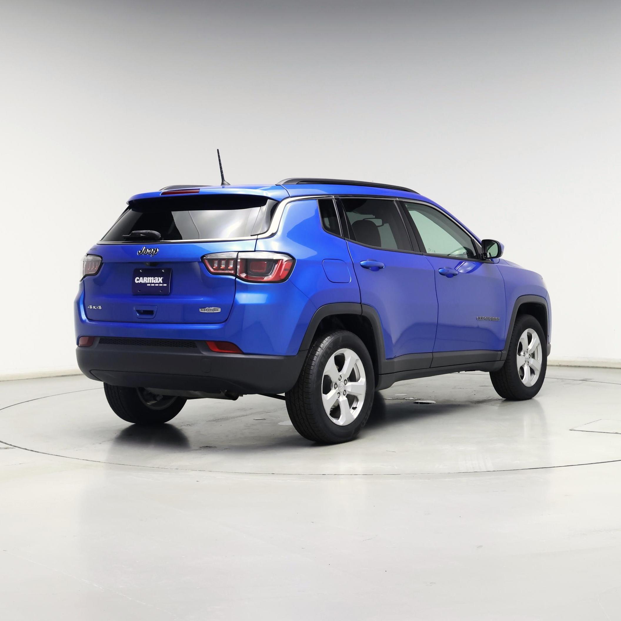 Thumbnail: 2018 Jeep Compass - 8