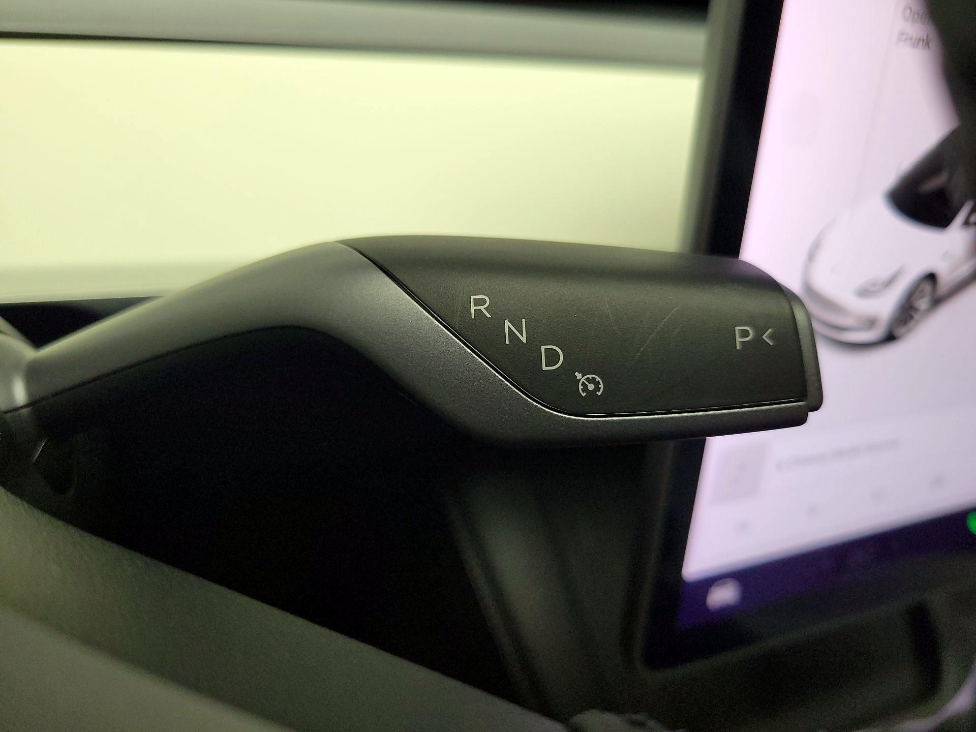 Thumbnail: 2021 Tesla Model 3 - 17