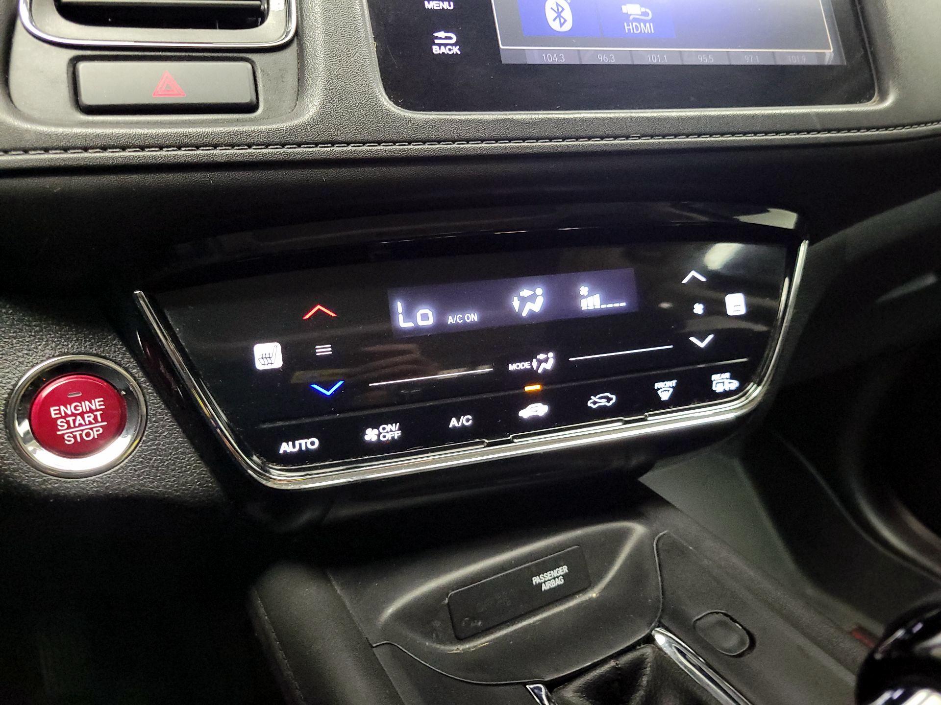 Thumbnail: 2017 Honda HR-V - 16