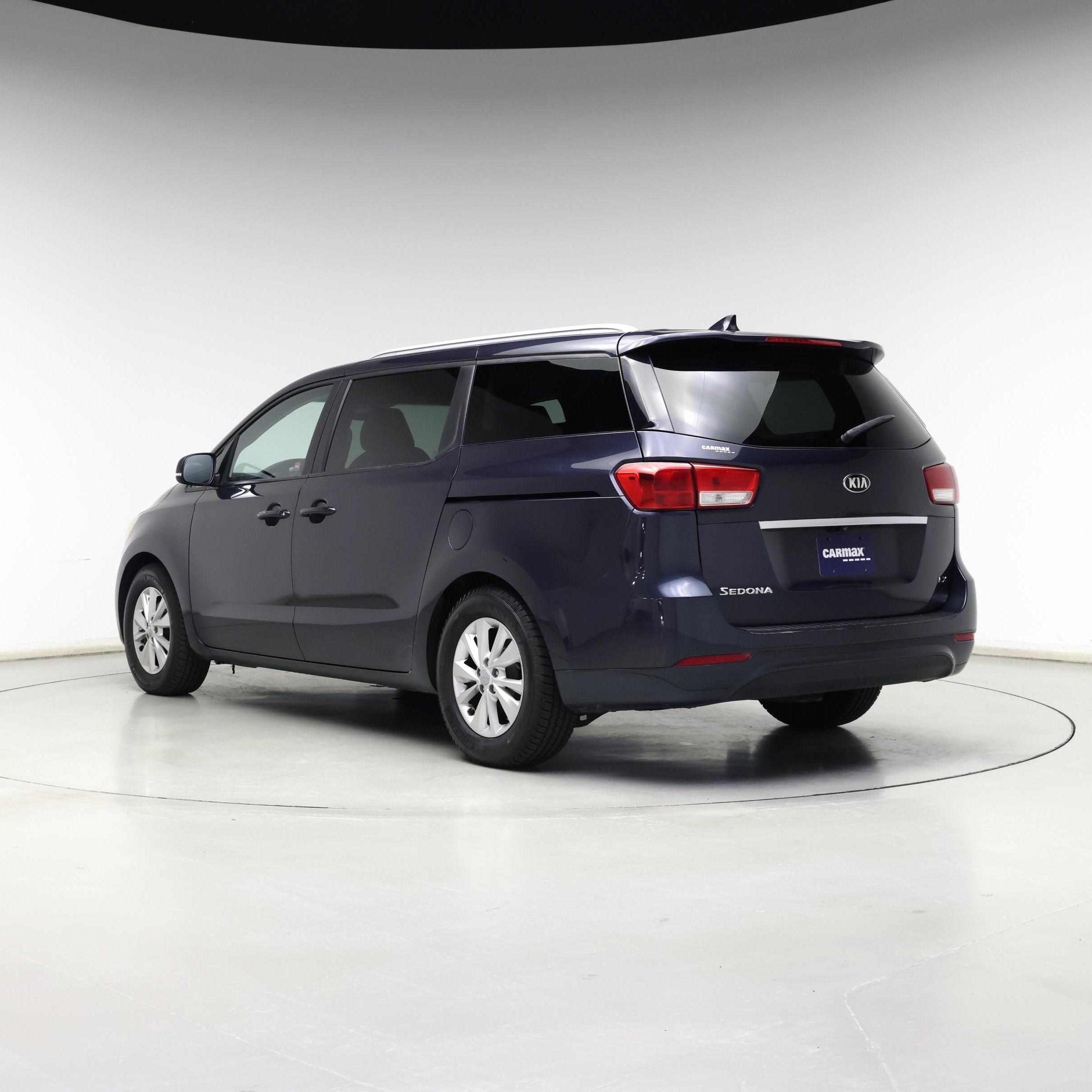 Thumbnail: 2015 Kia Sedona - 2
