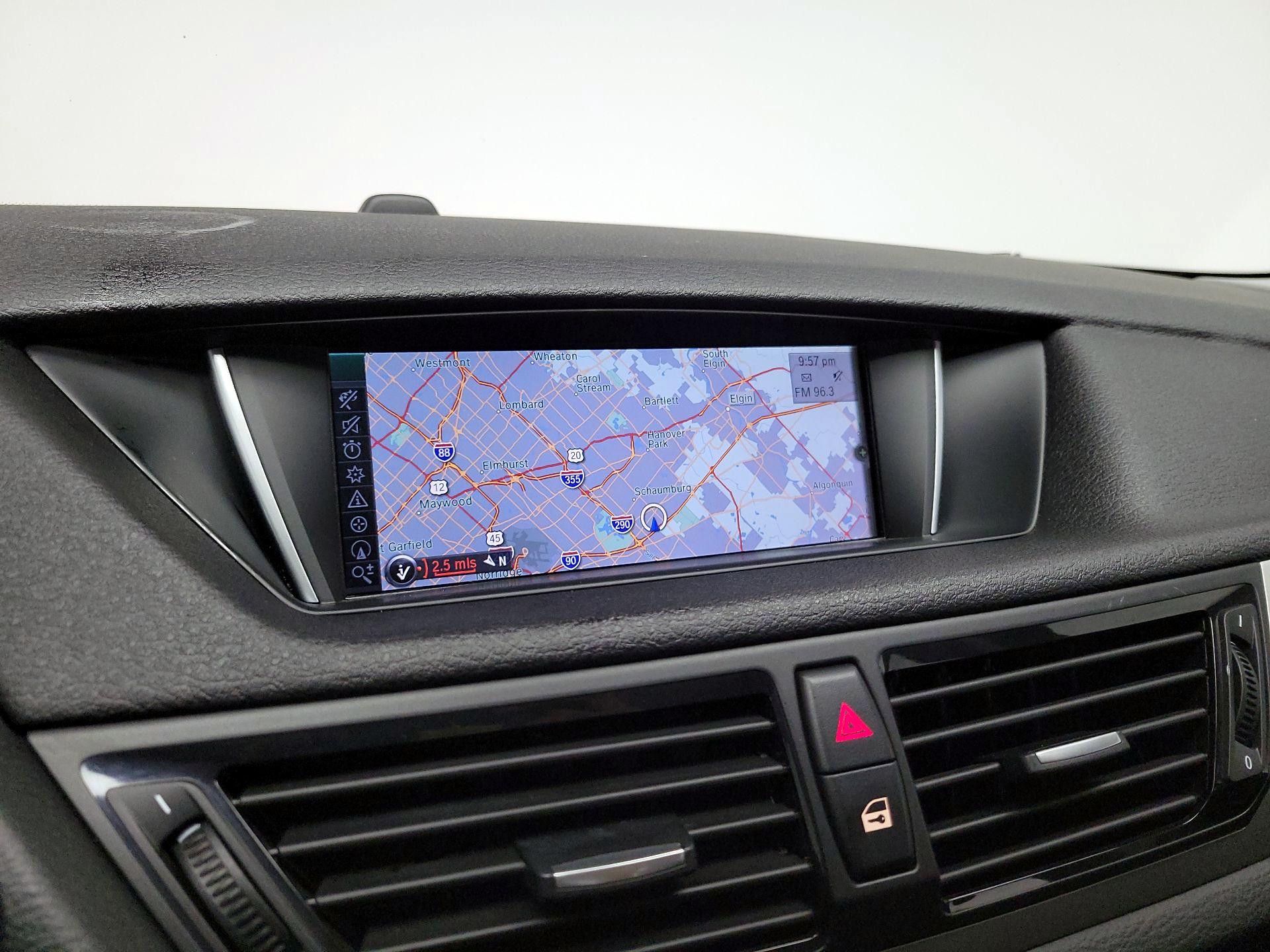 Thumbnail: 2015 BMW X1 - 14