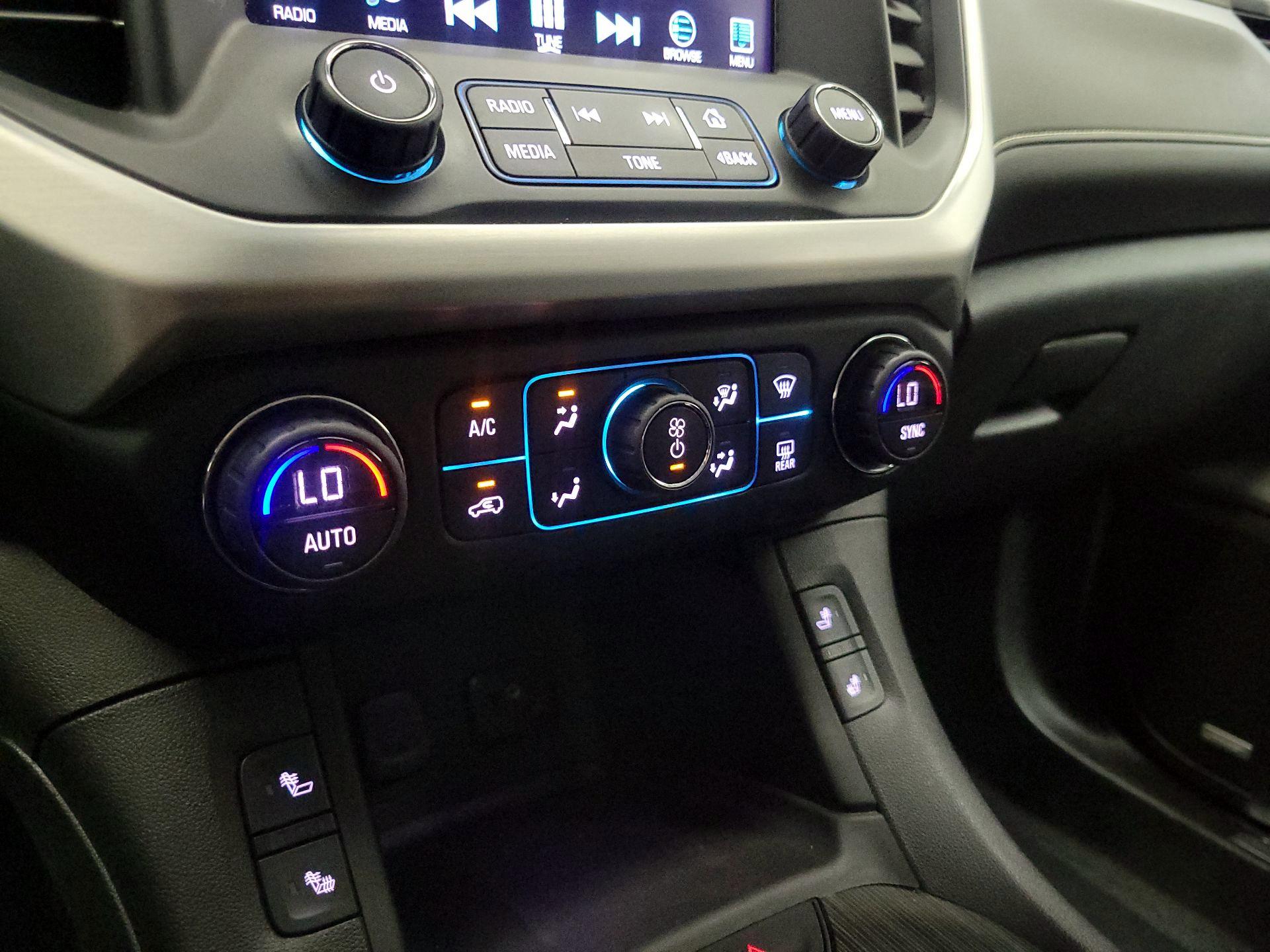 Thumbnail: 2018 GMC Acadia - 17