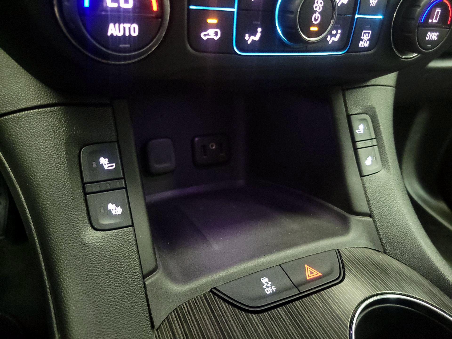 Thumbnail: 2018 GMC Acadia - 19